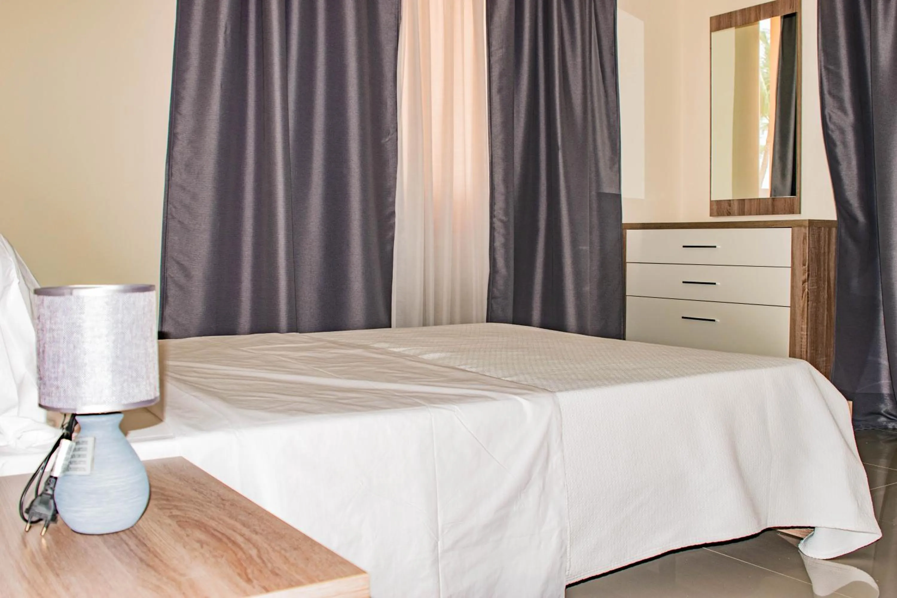 Bedroom, Bed in Hotel Vitoria