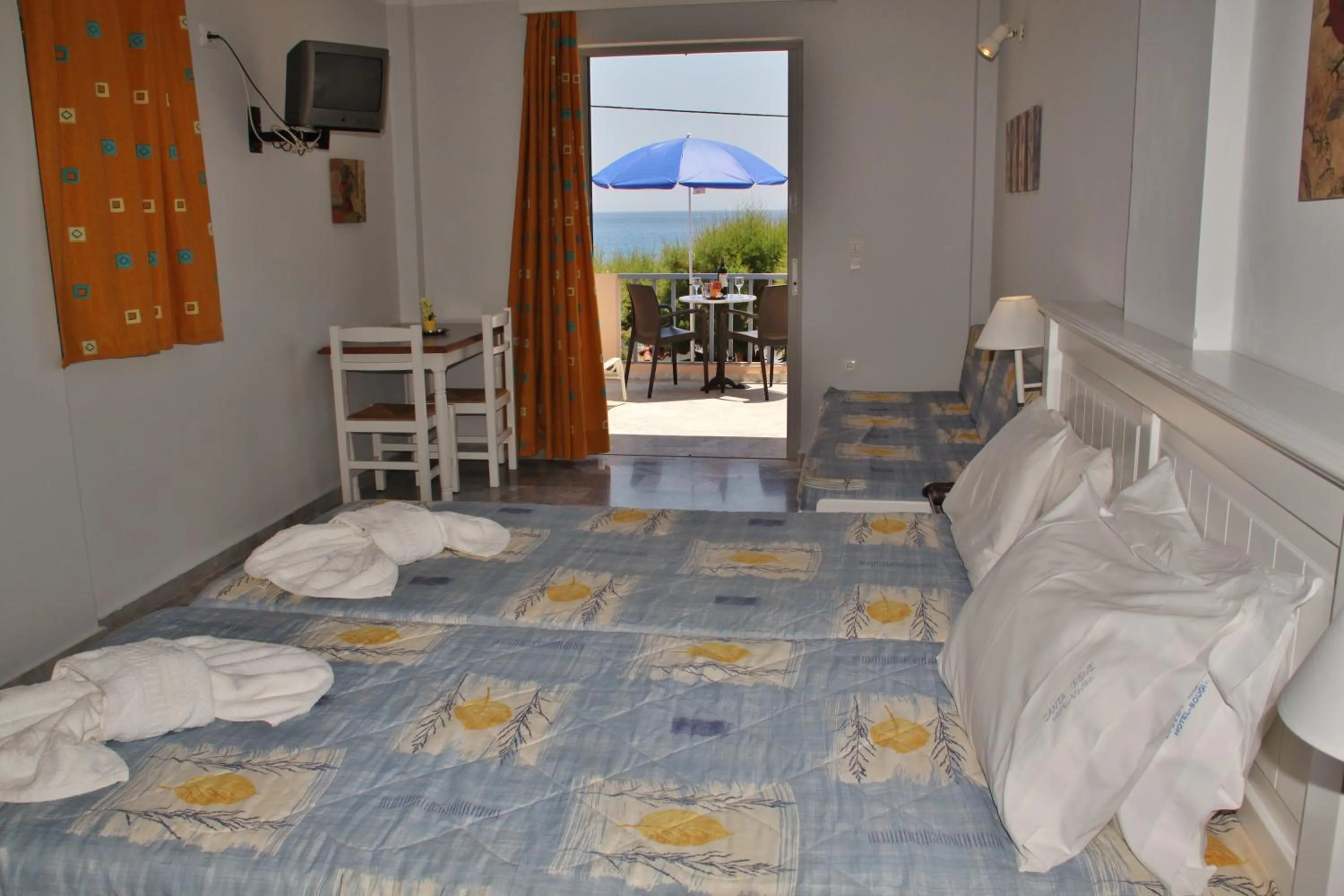 Photo of the whole room, Bed in Santa Irene