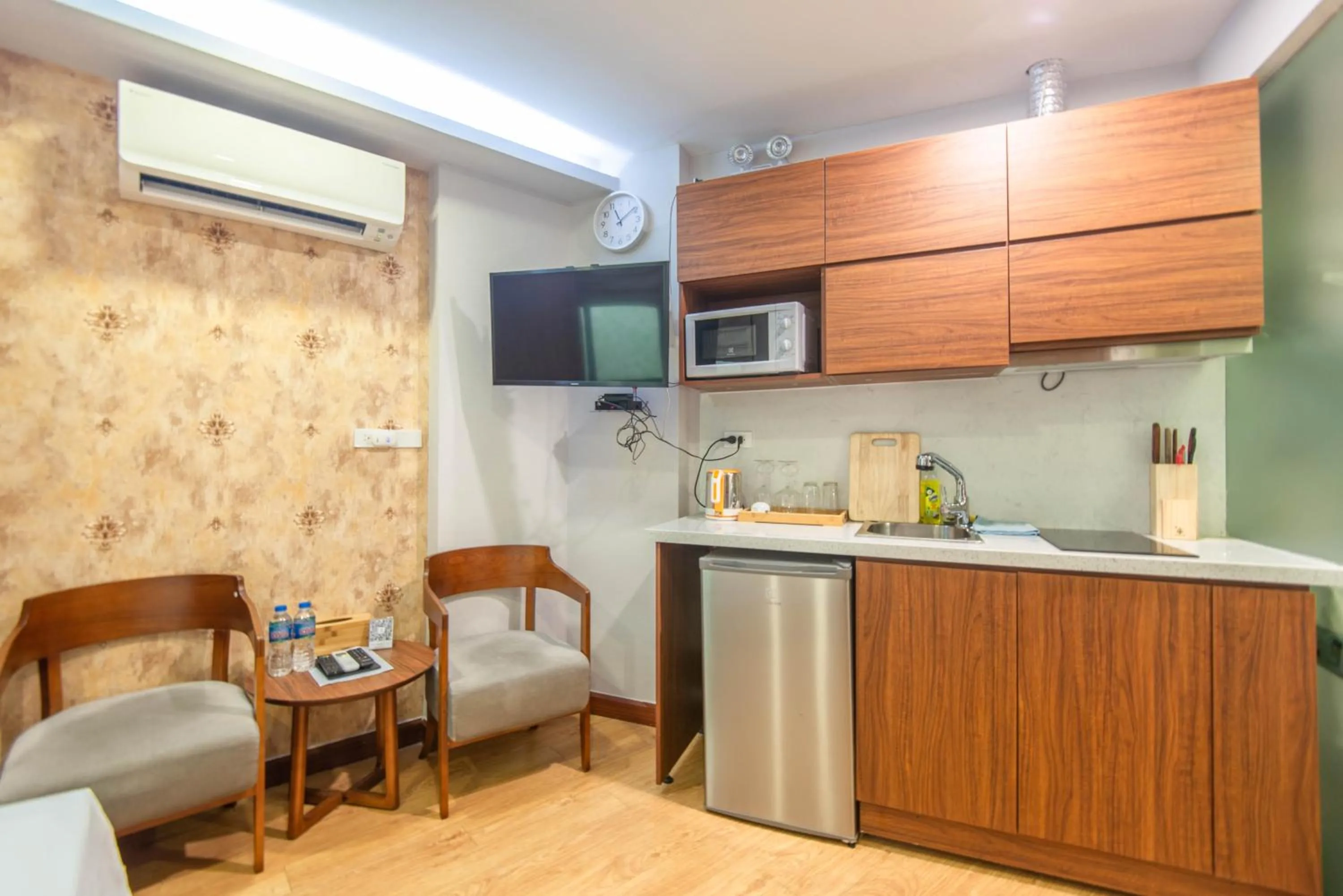 TV and multimedia in 22Land Moon West Lake