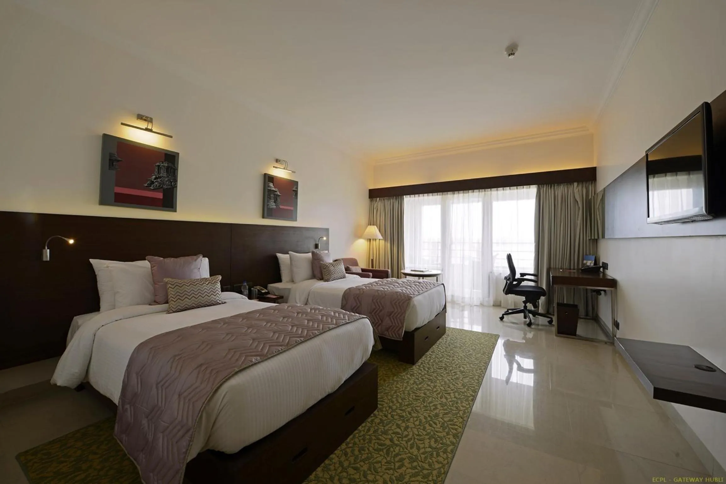 Bedroom, Bed in Hotel Naveen Lakeside