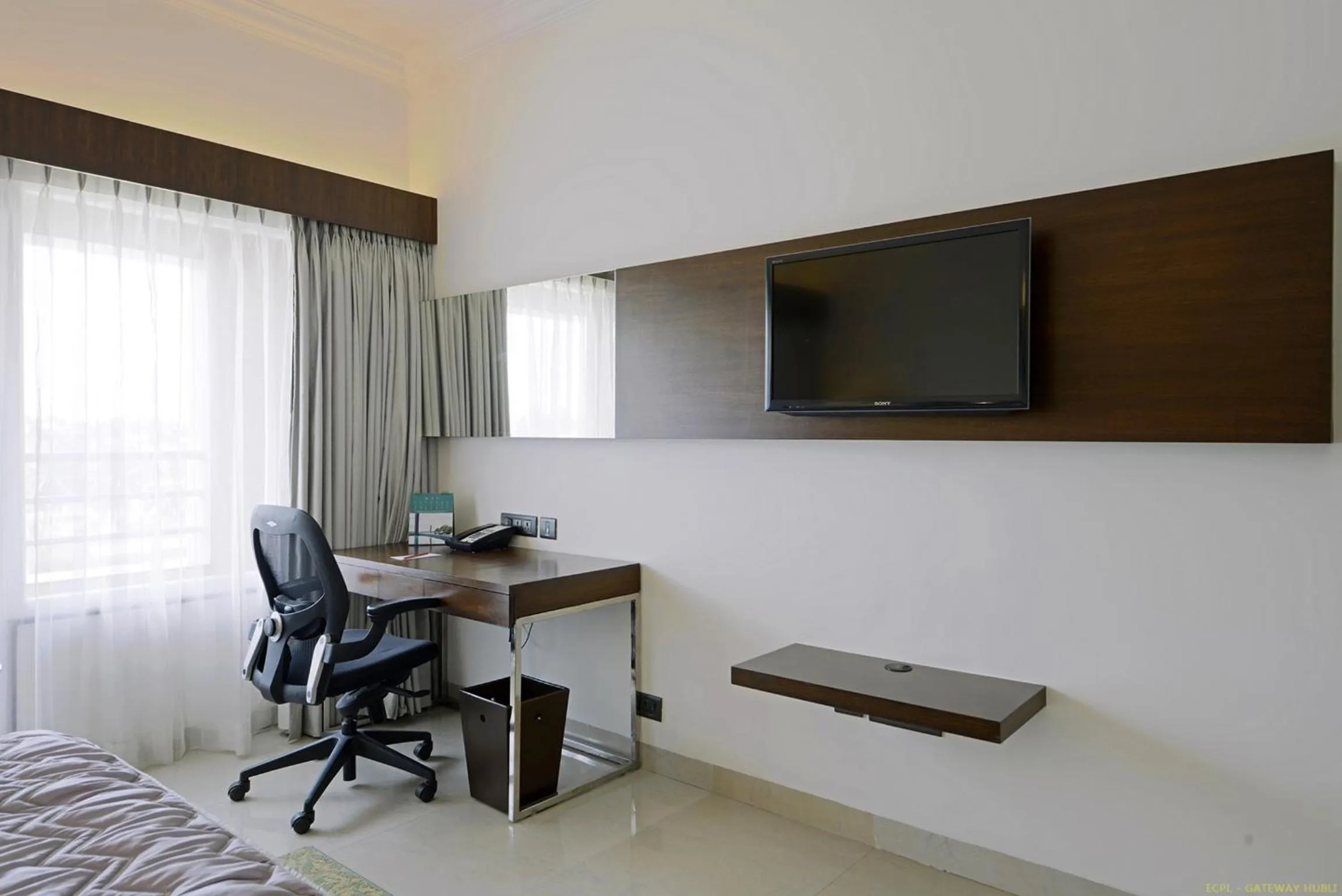 Bedroom in Hotel Naveen Lakeside