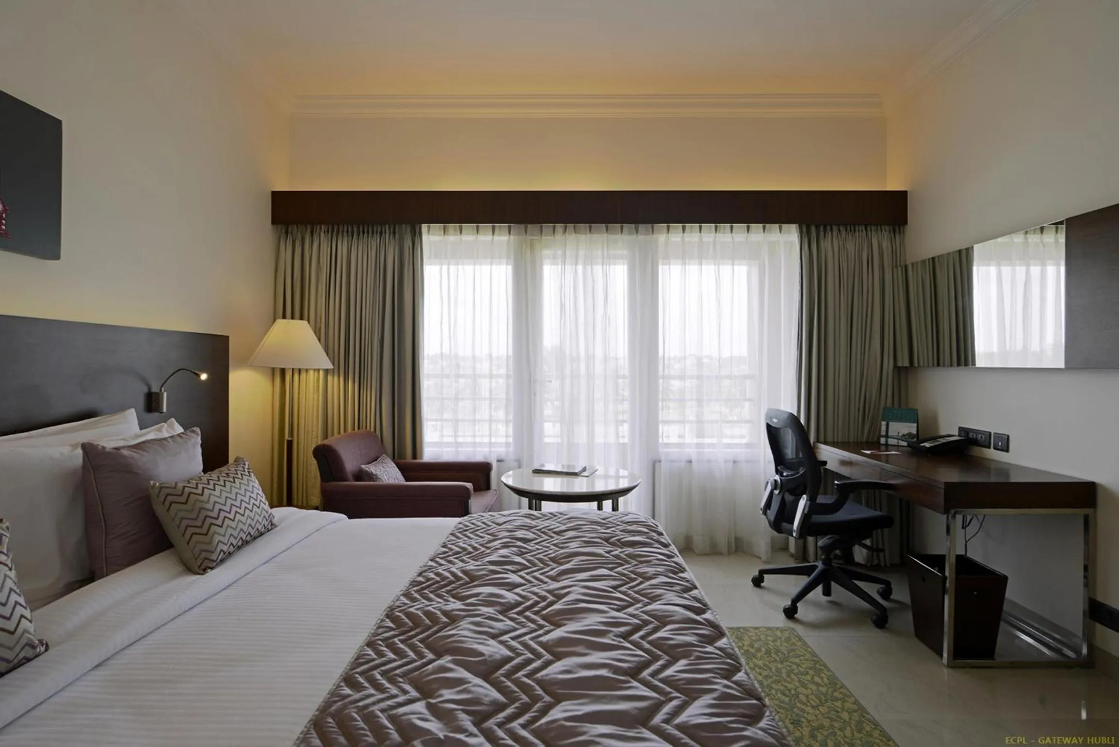 Bedroom, Bed in Hotel Naveen Lakeside