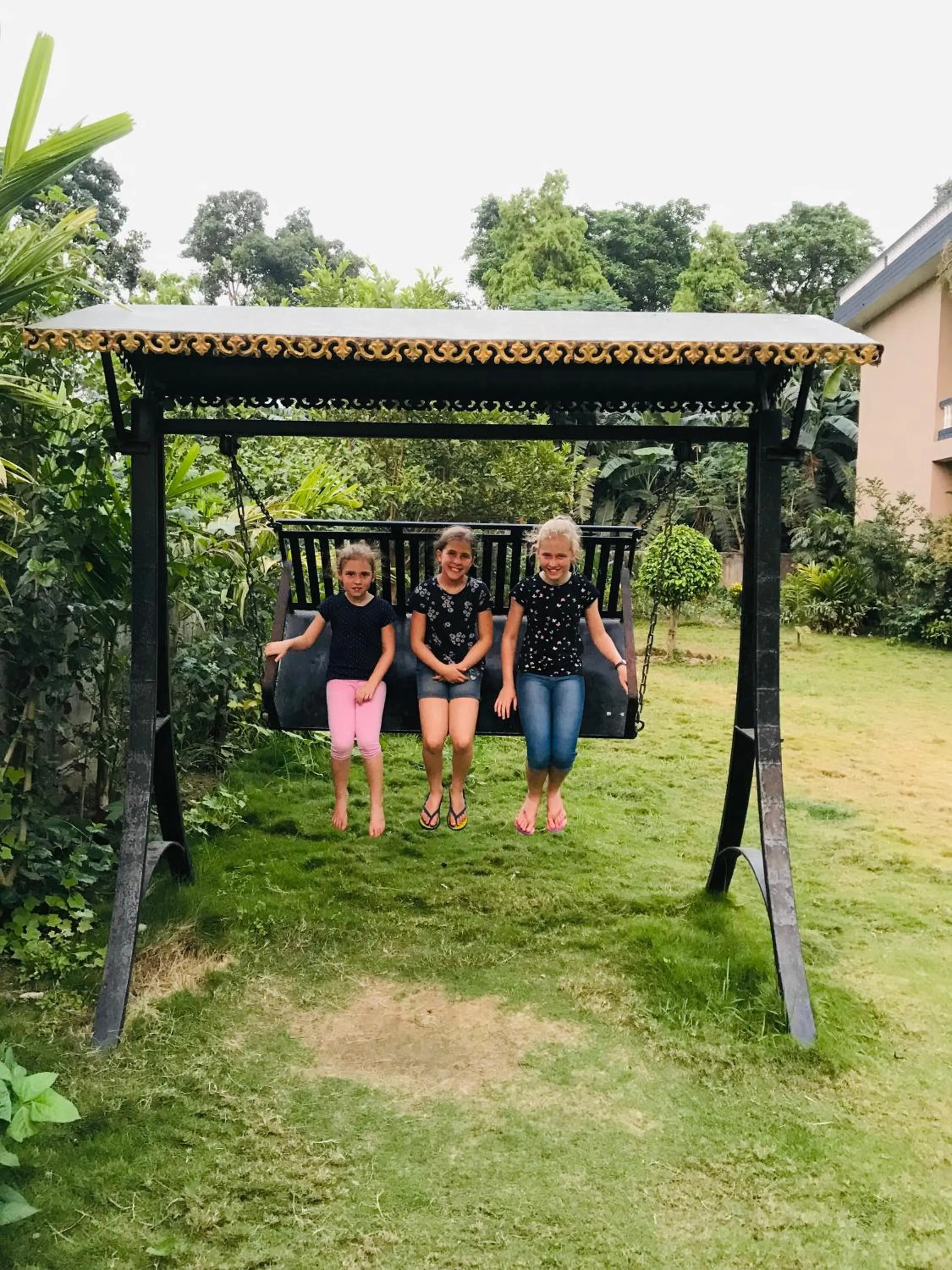 children in Chitwan Village Resort