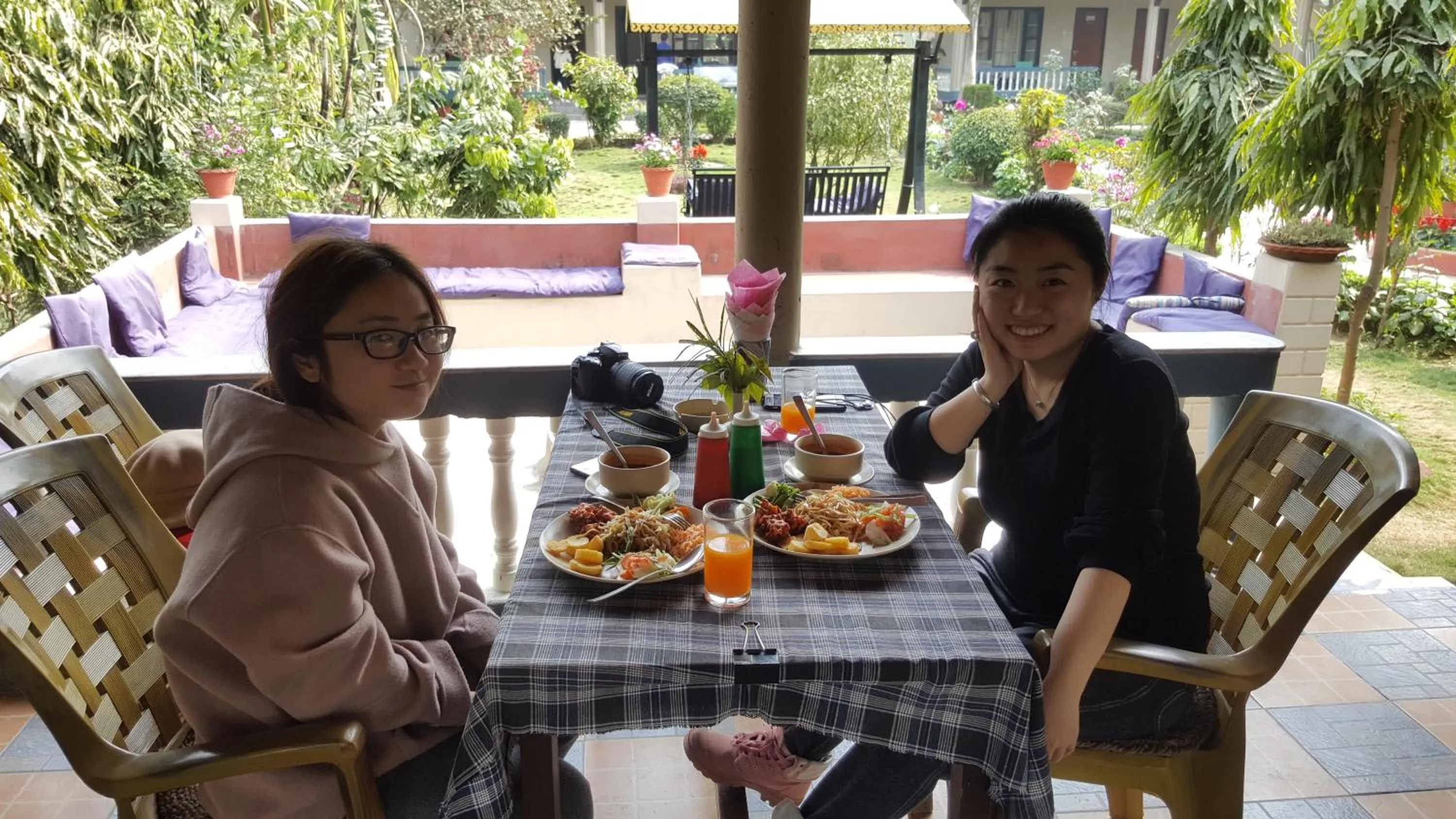 Food and drinks in Chitwan Village Resort