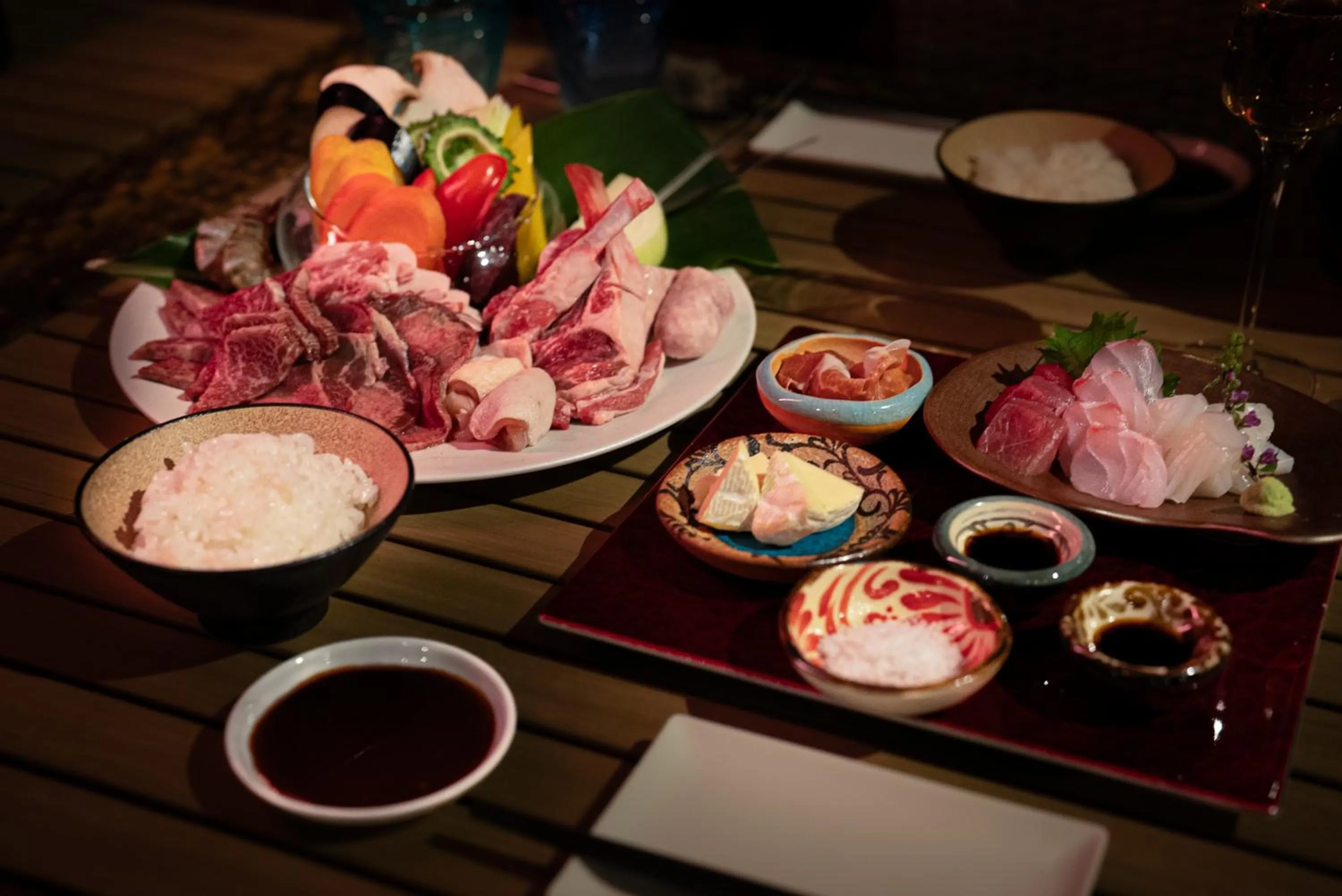 Restaurant/places to eat in kānusuba zamami