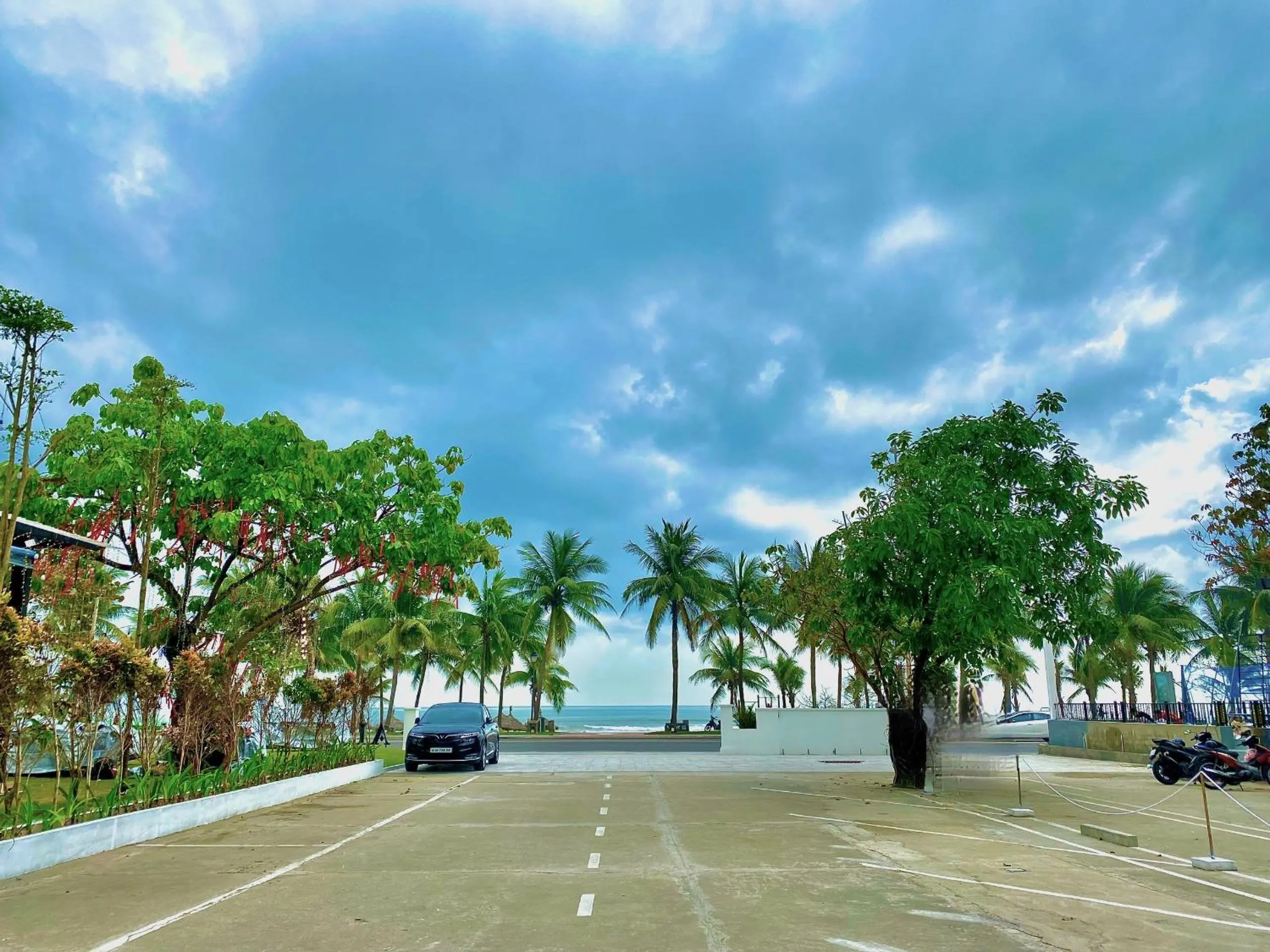 My Khe 2 Da Nang Seafront Hotel