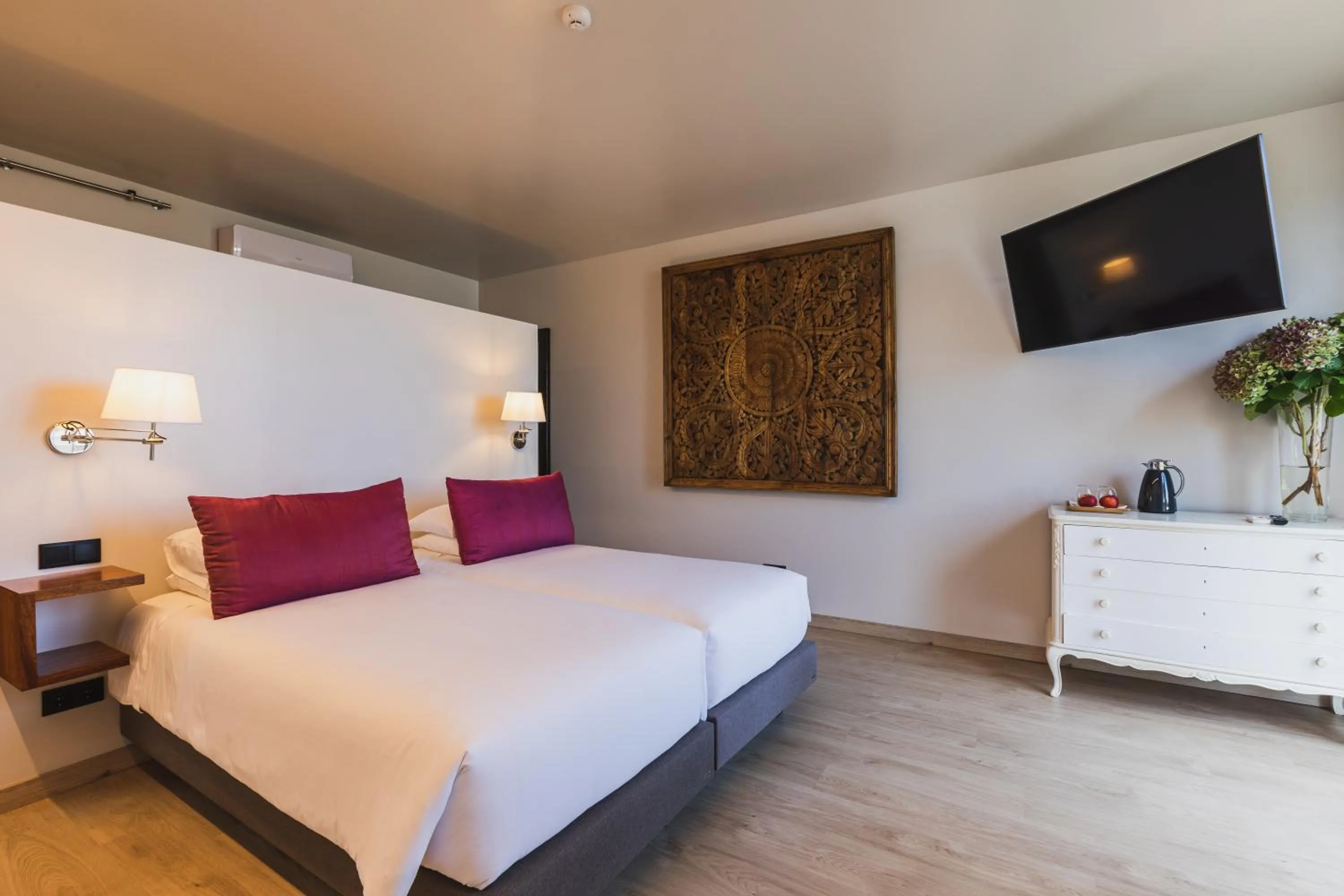 Suite with Garden View in Quinta da Abelheira
