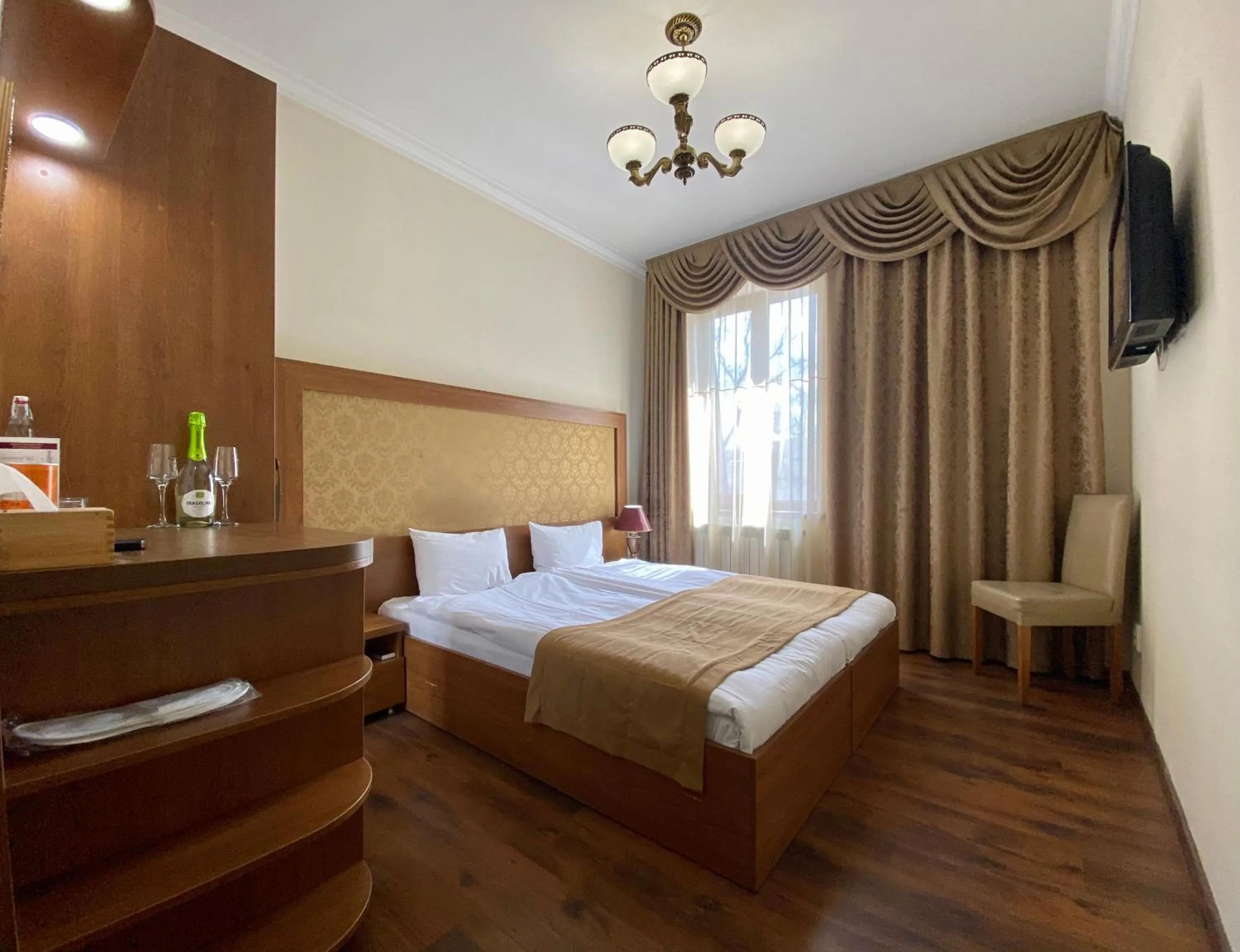 Boomerang Business Hotel