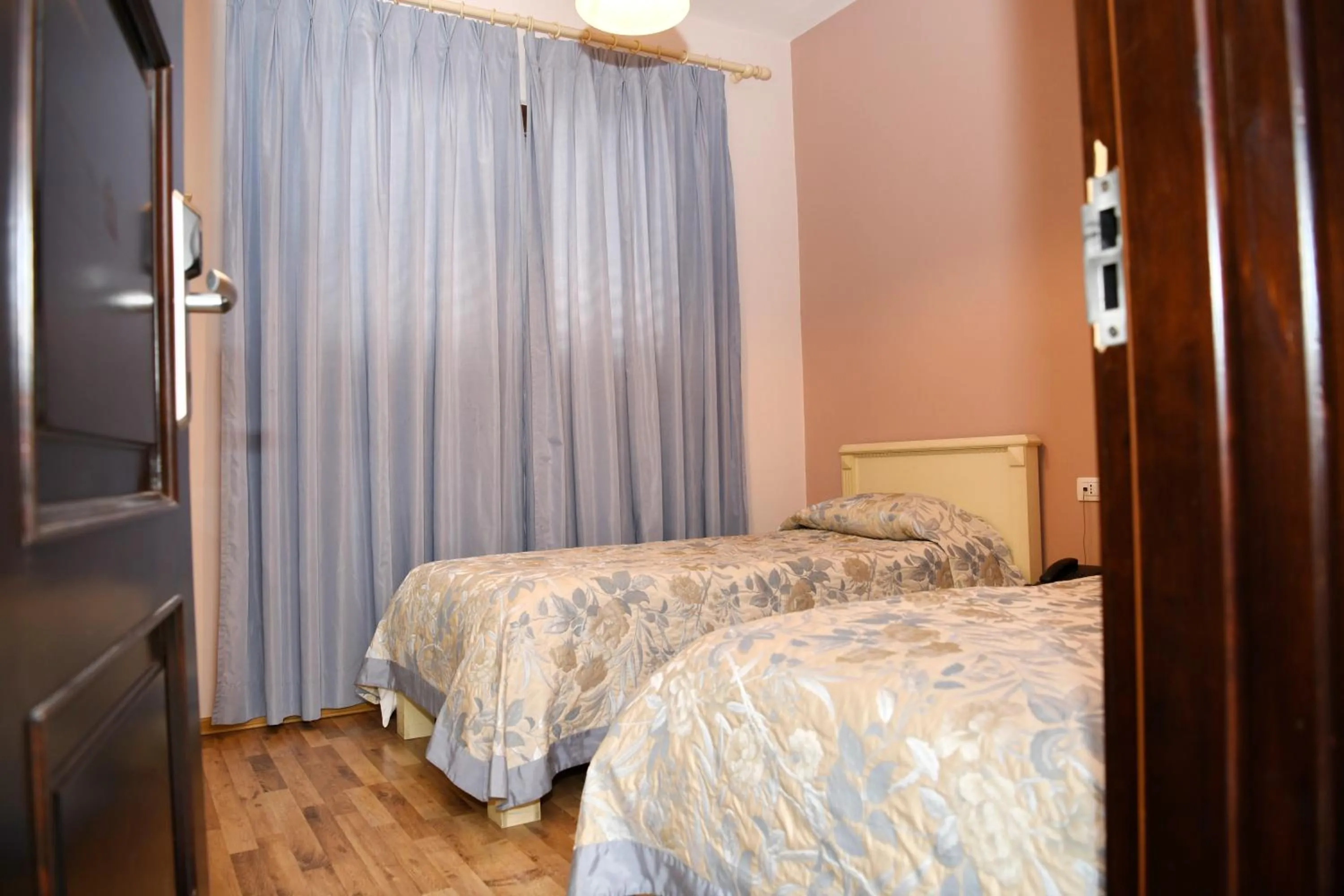 Bed in Hotel Restaurant Dreri