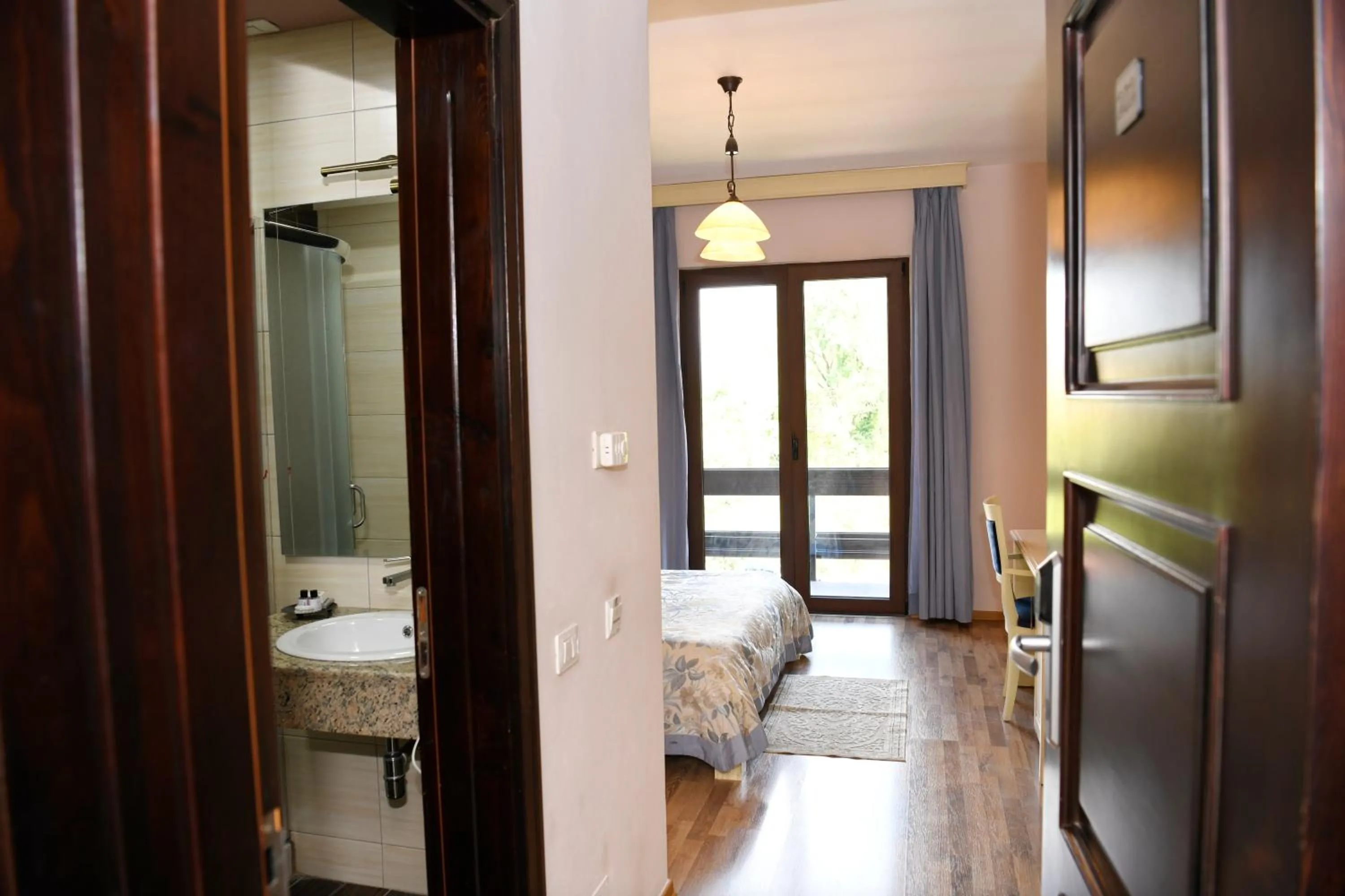 Bed in Hotel Restaurant Dreri