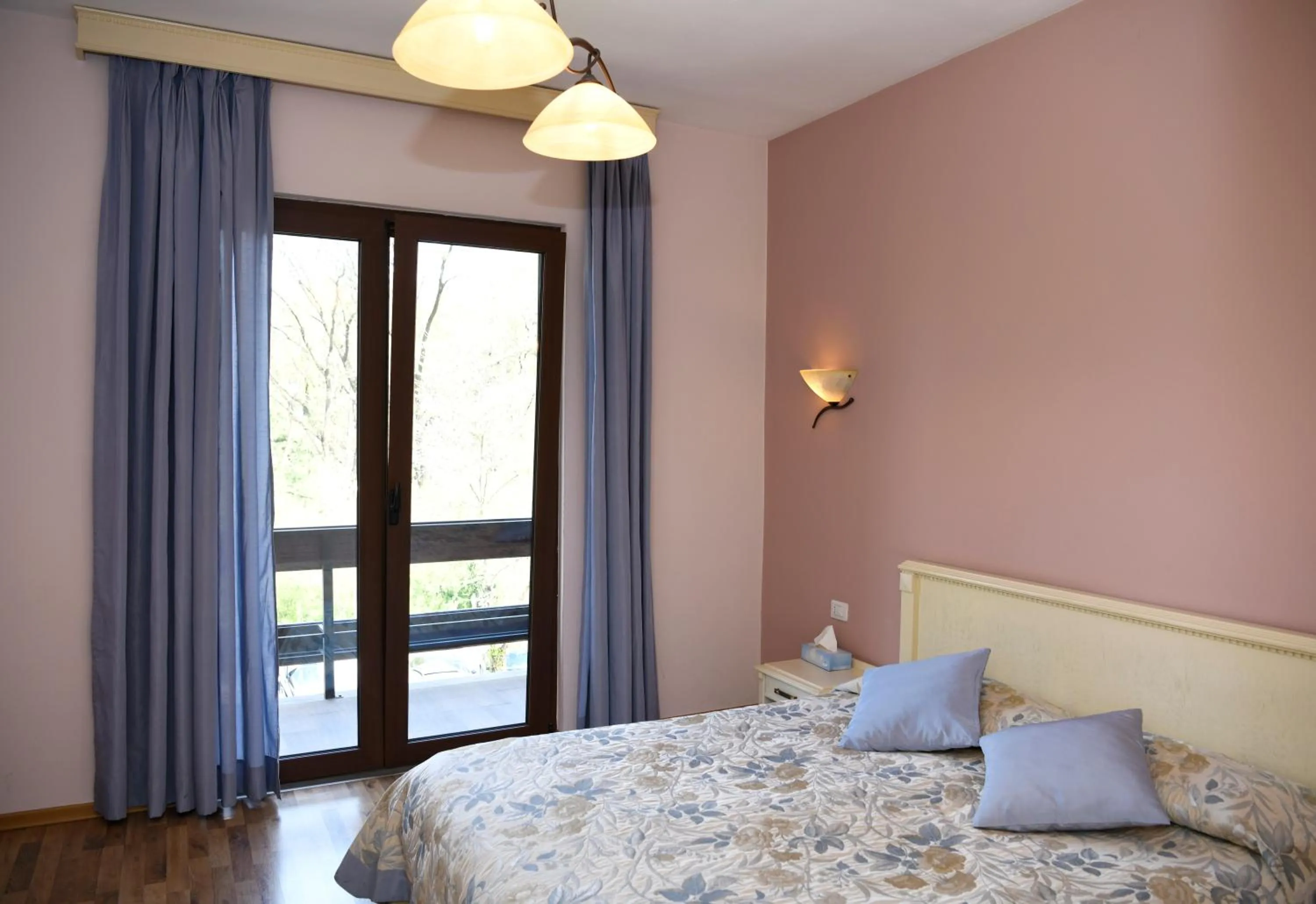 Bed in Hotel Restaurant Dreri