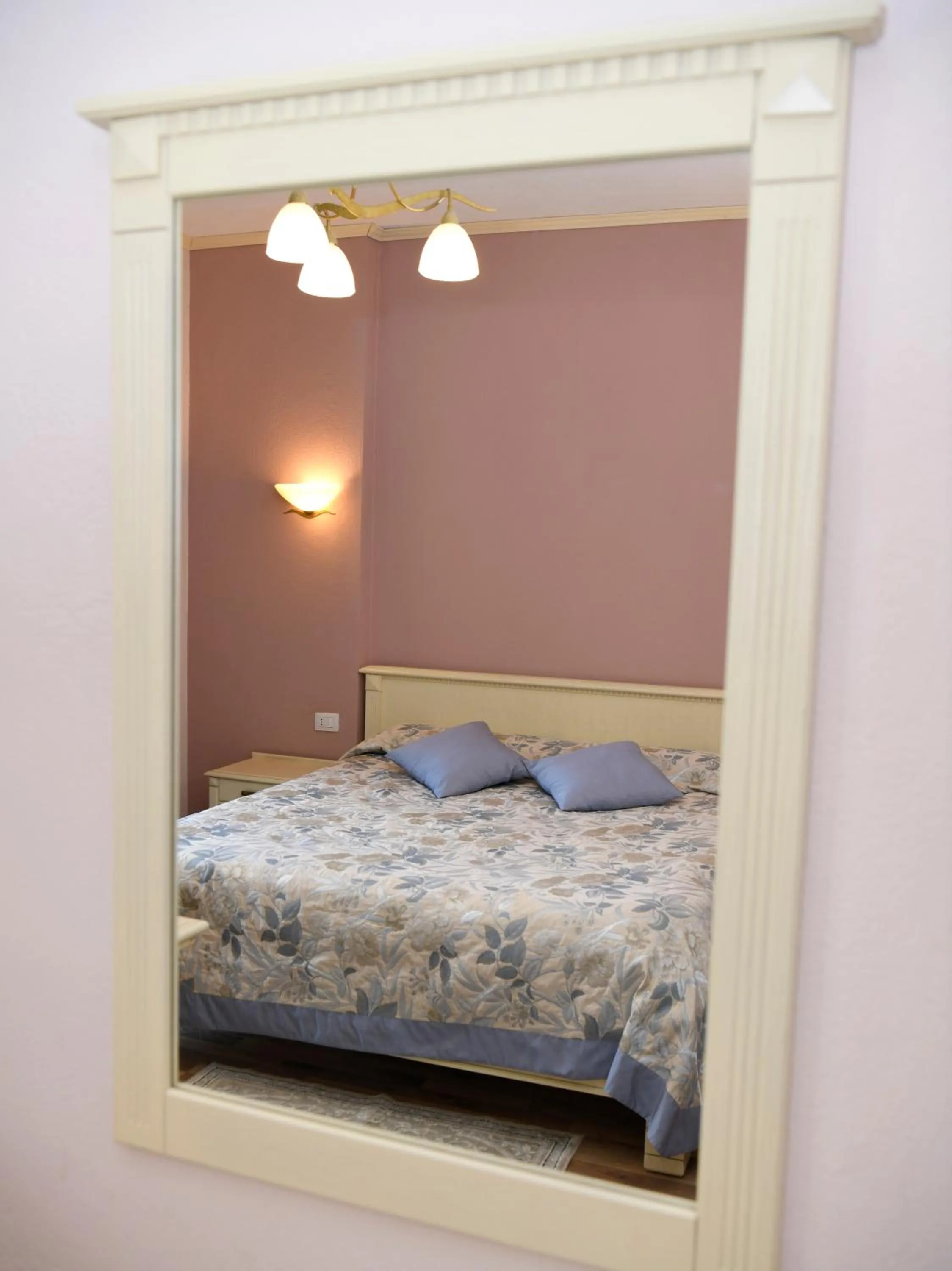 Bed in Hotel Restaurant Dreri