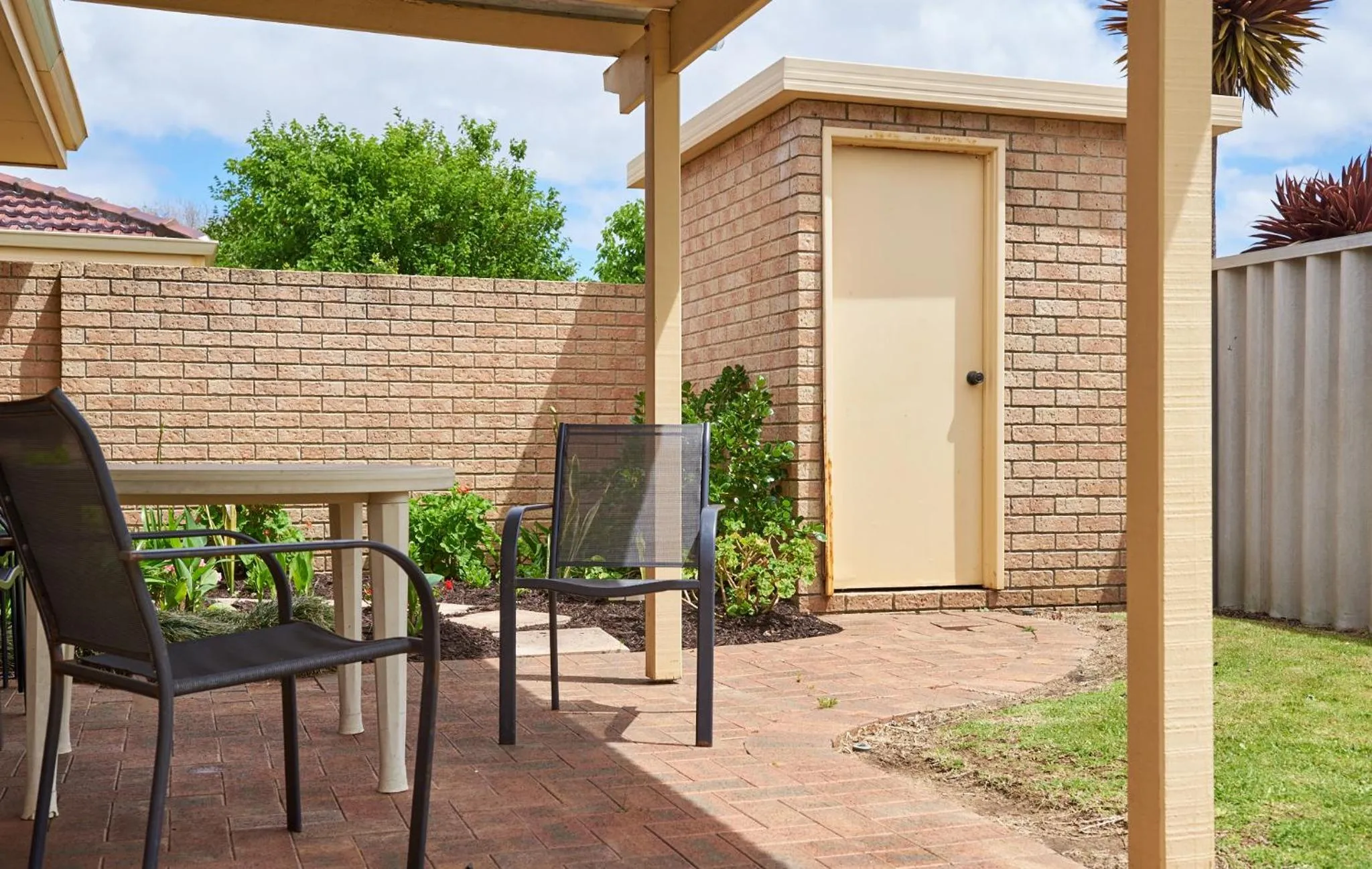 API Busselton Seaside Escape Apartments
