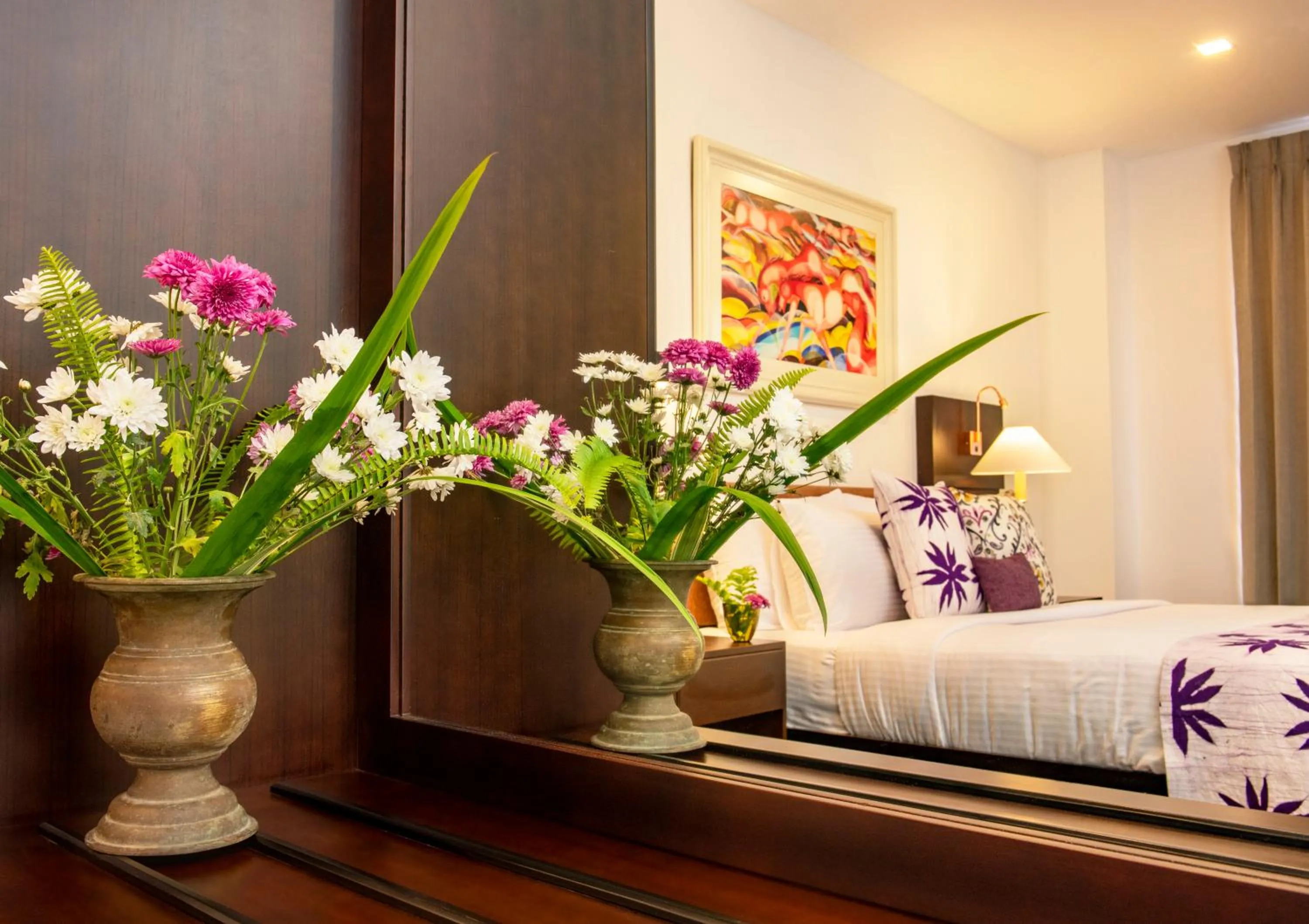 Bed in Fox Kandy by Fox Resorts - Luxury in the Mist