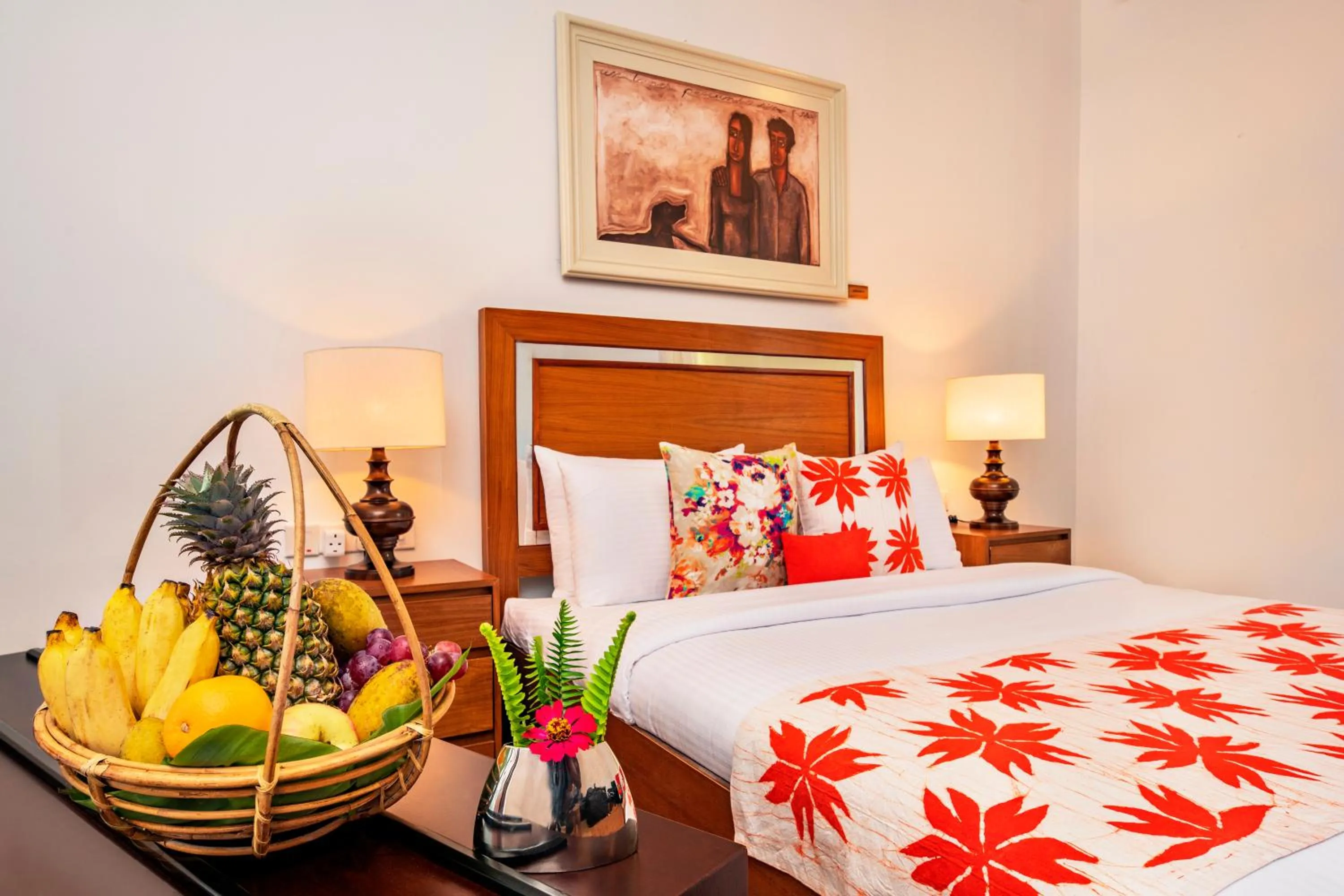 Bed in Fox Kandy by Fox Resorts - Luxury in the Mist