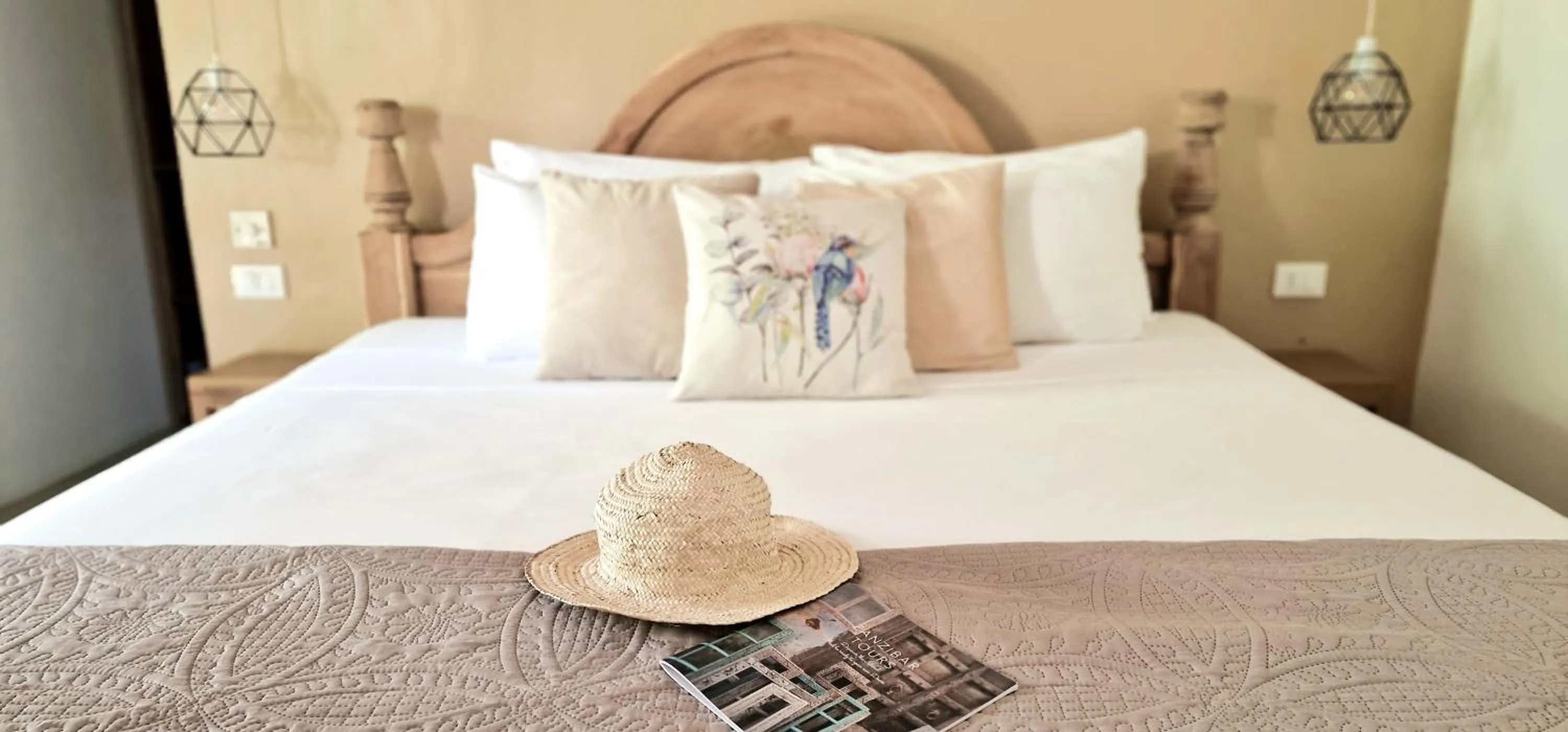 Bed in ARYA Boutique Resort