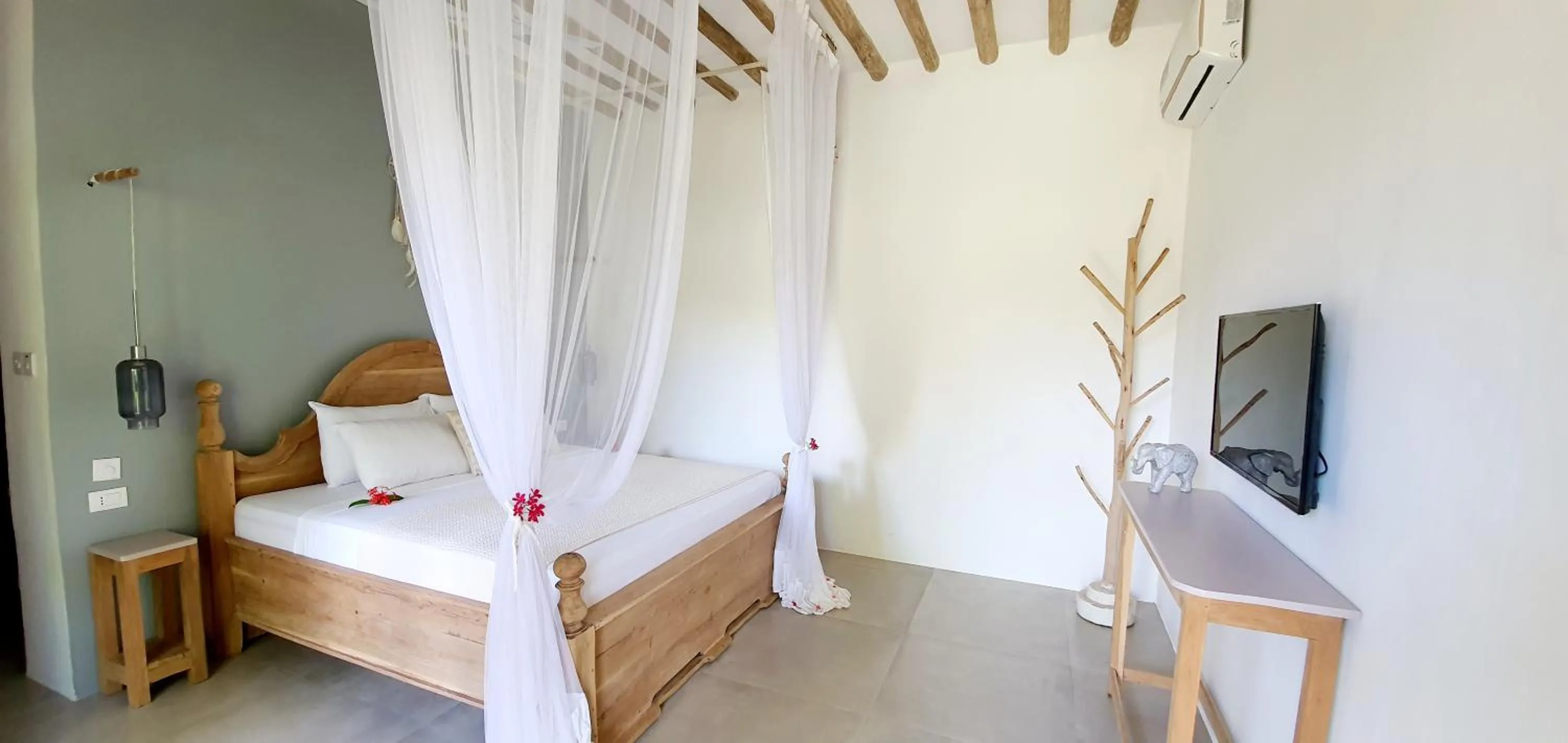 Bed in ARYA Boutique Resort