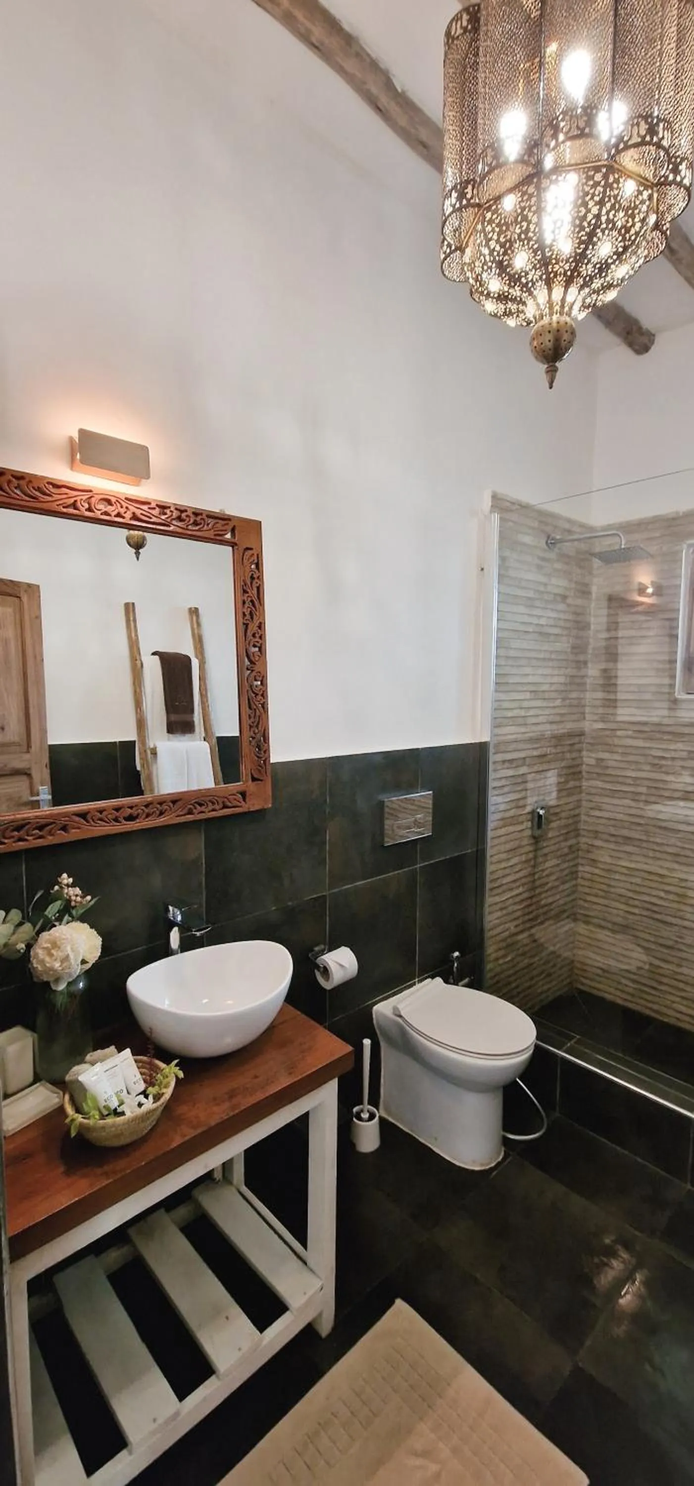 ARYA Boutique Resort