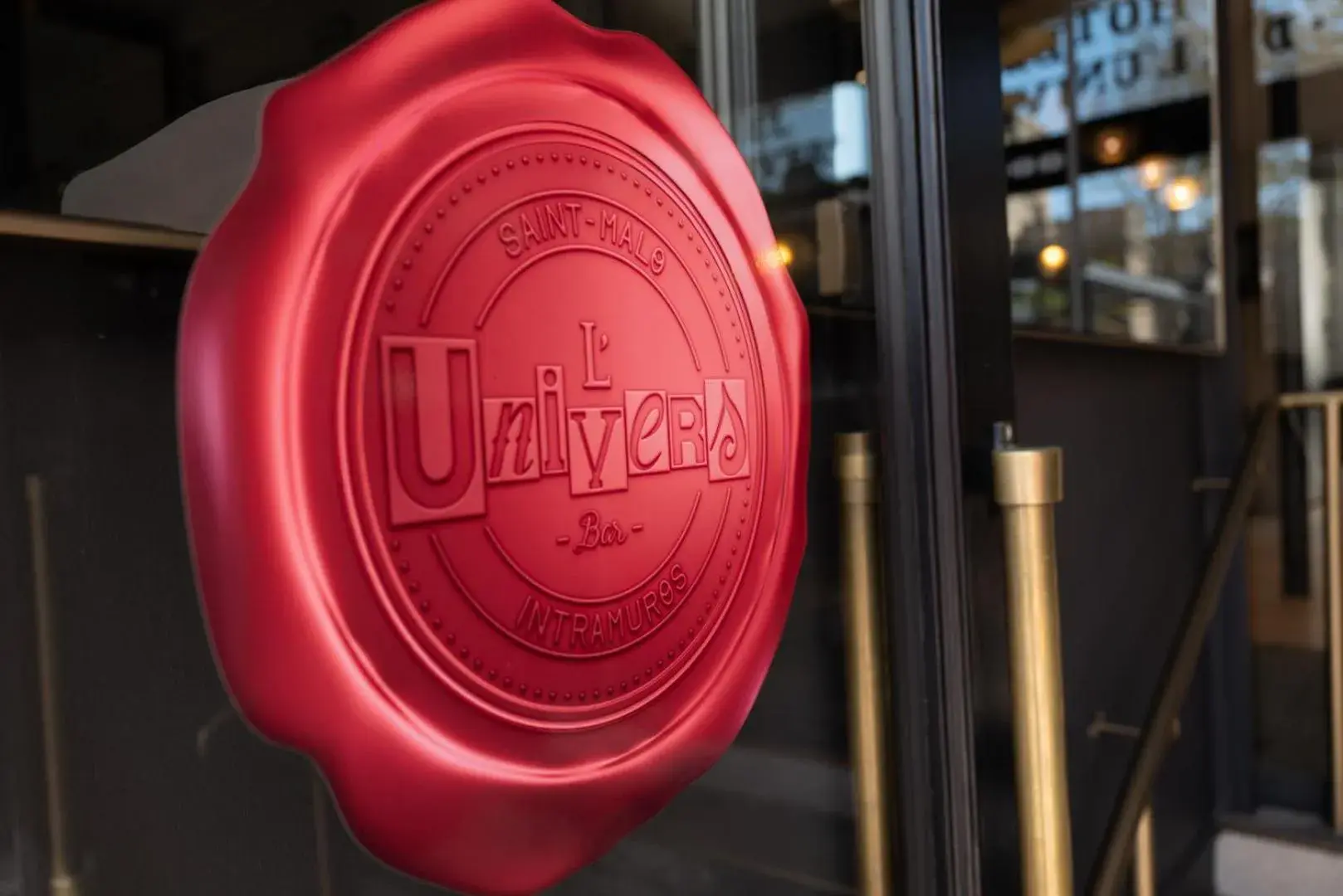 Lounge or bar in Hotel De L'univers Lounge or bar in Hotel De L'univers