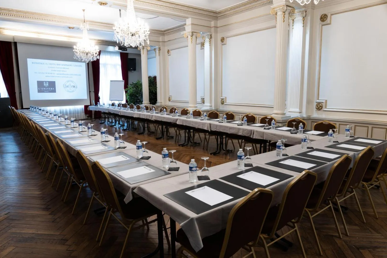 Meeting/conference room in Hotel De L'univers