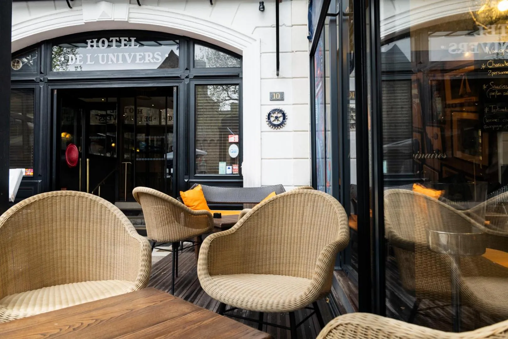 Patio in Hotel De L'univers
