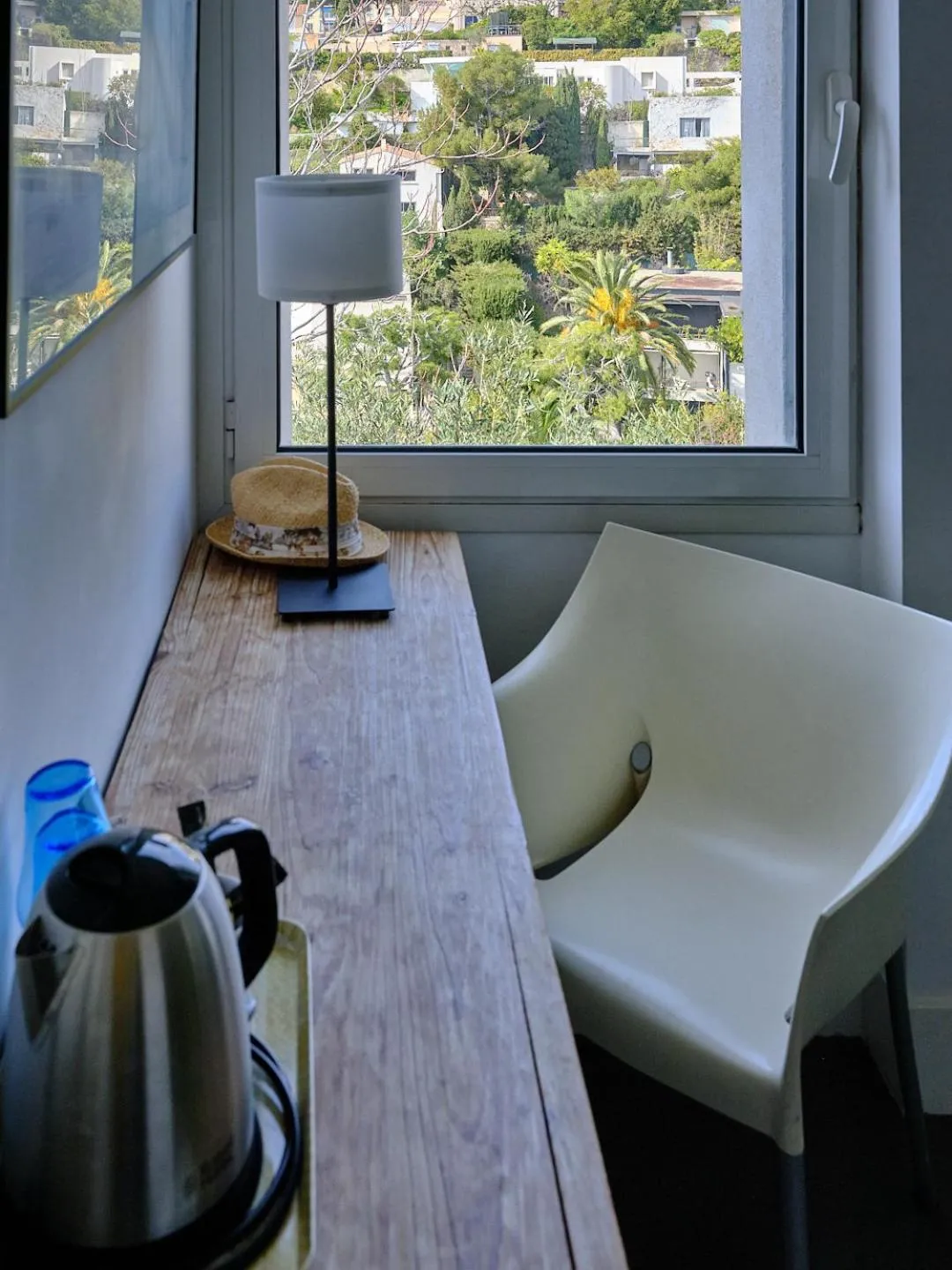 La LUNA of MARSEILLE - VILLA D'ARCHITECTE B&B