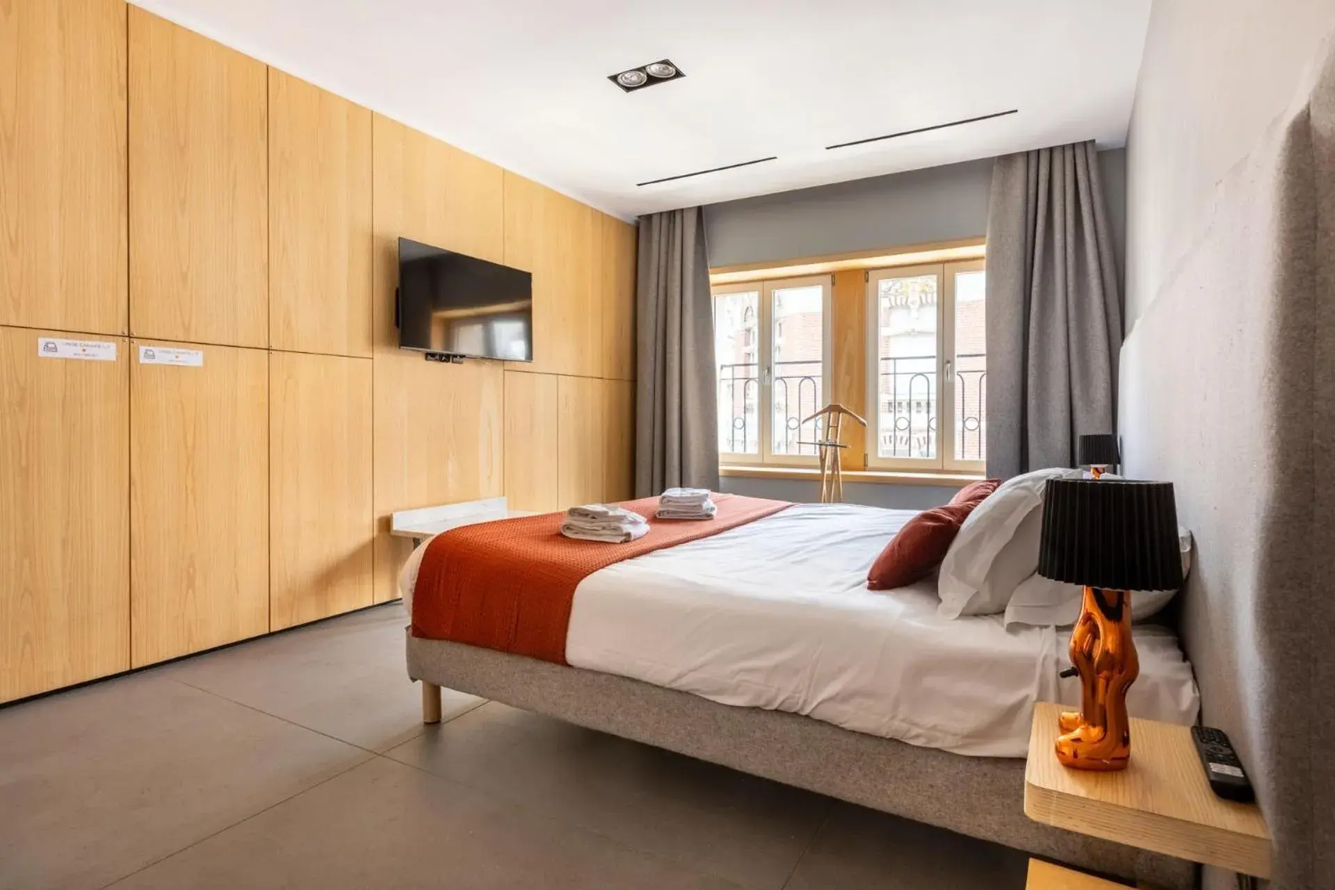 Bedroom, Bed in Au Chat Qui Dort Lille - Thiers Bedroom, Bed in Au Chat Qui Dort Lille - Thiers