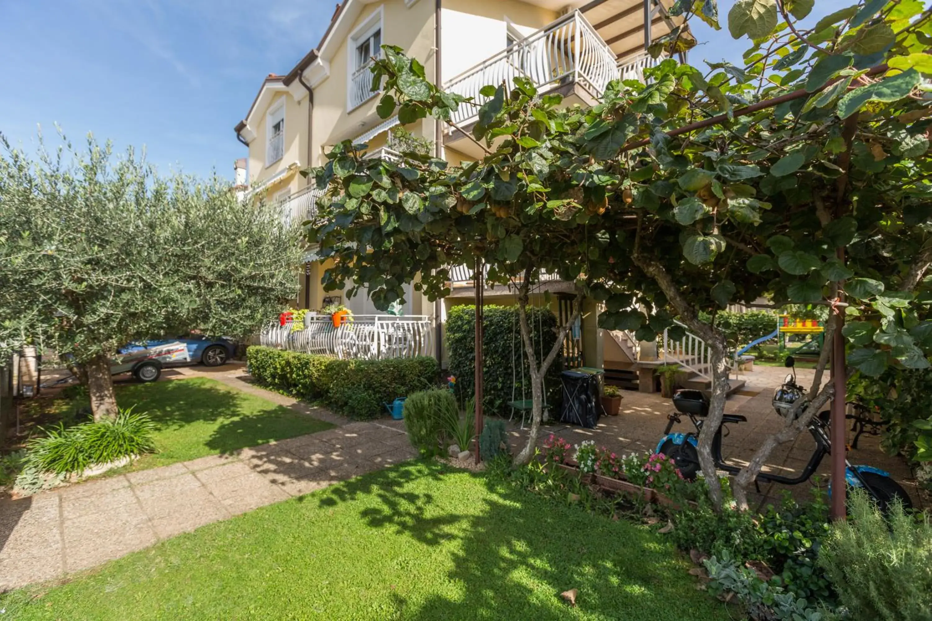 Trbović Apartments Peaceful stay with Free Parking, Pet-Friendly, and Bike Storage in Umag Trbović Apartments Peaceful stay with Free Parking, Pet-Friendly, and Bike Storage in Umag