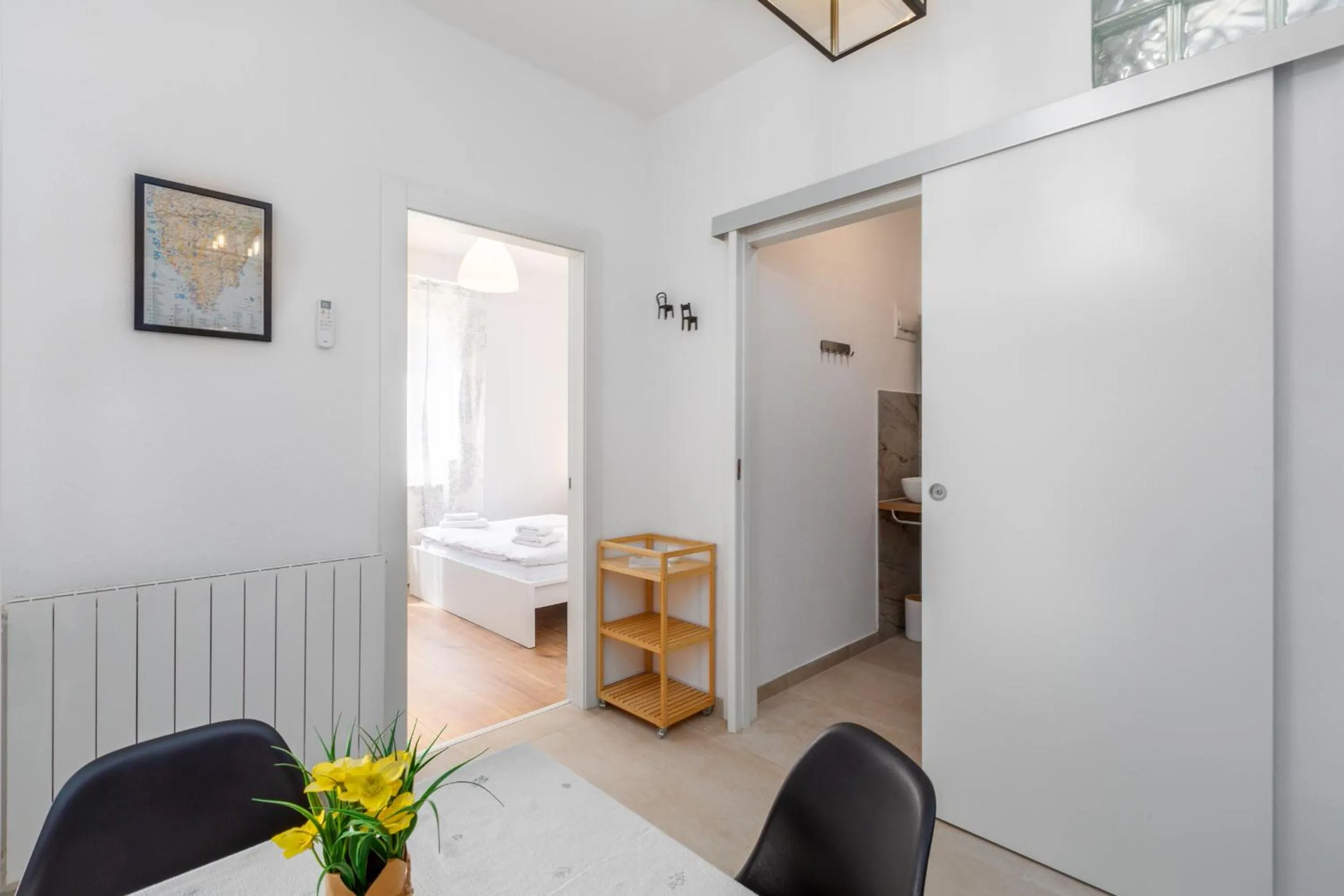 Kitchen or kitchenette in Trbović Apartments Peaceful stay with Free Parking, Pet-Friendly, and Bike Storage in Umag