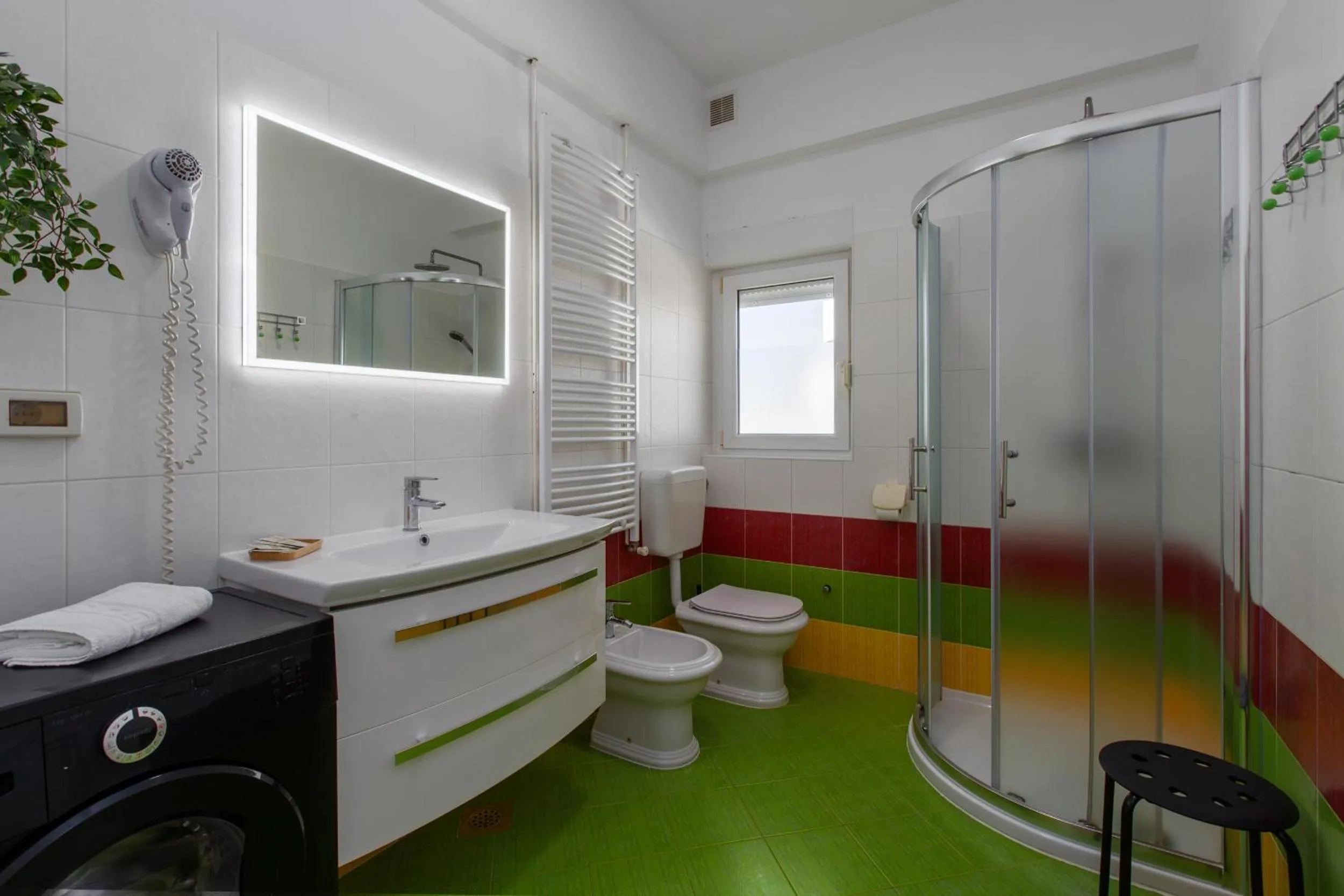 Shower in Trbović Apartments Peaceful stay with Free Parking, Pet-Friendly, and Bike Storage in Umag