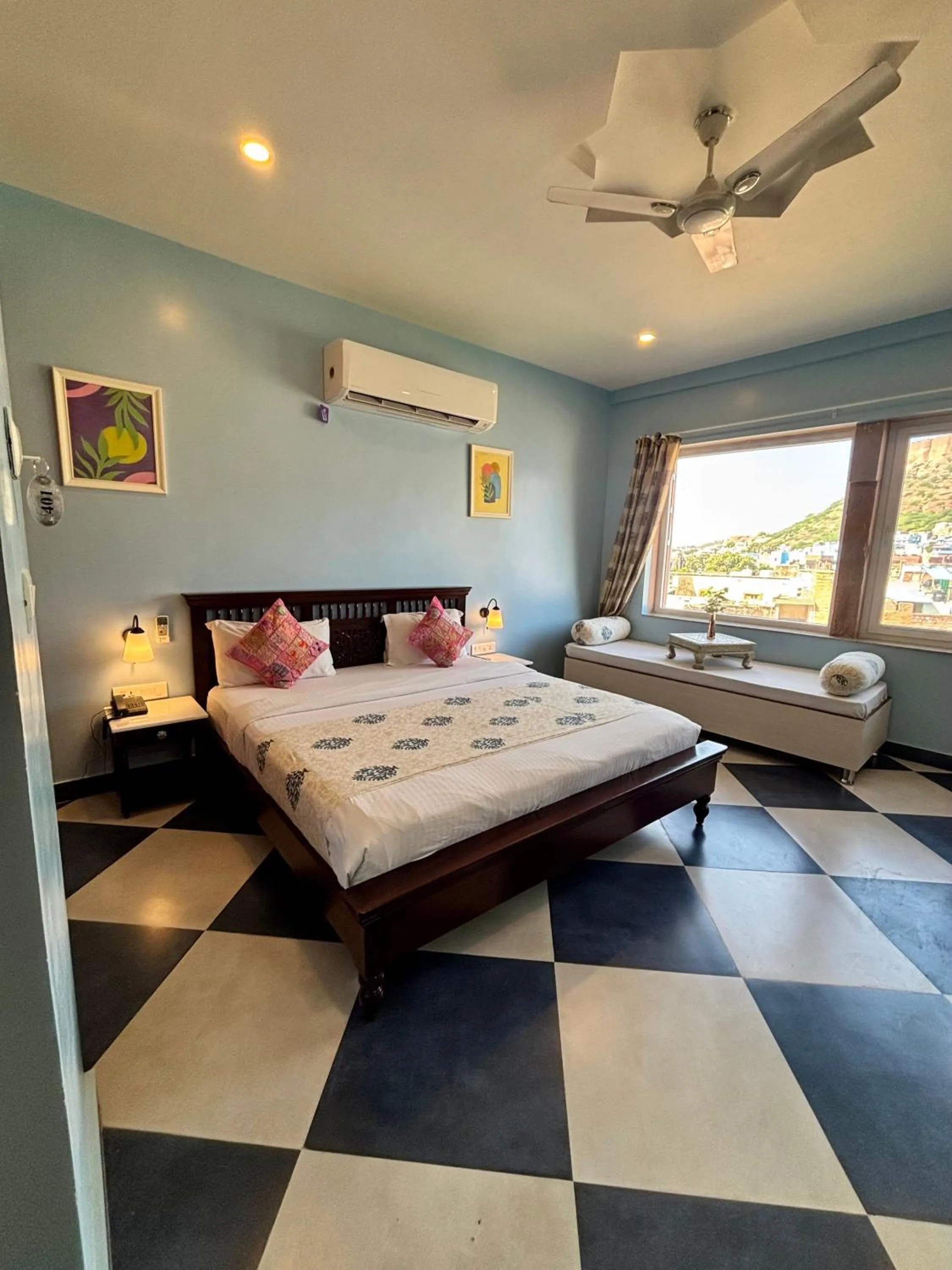 Bedroom, Bed in Kankariya Heritage