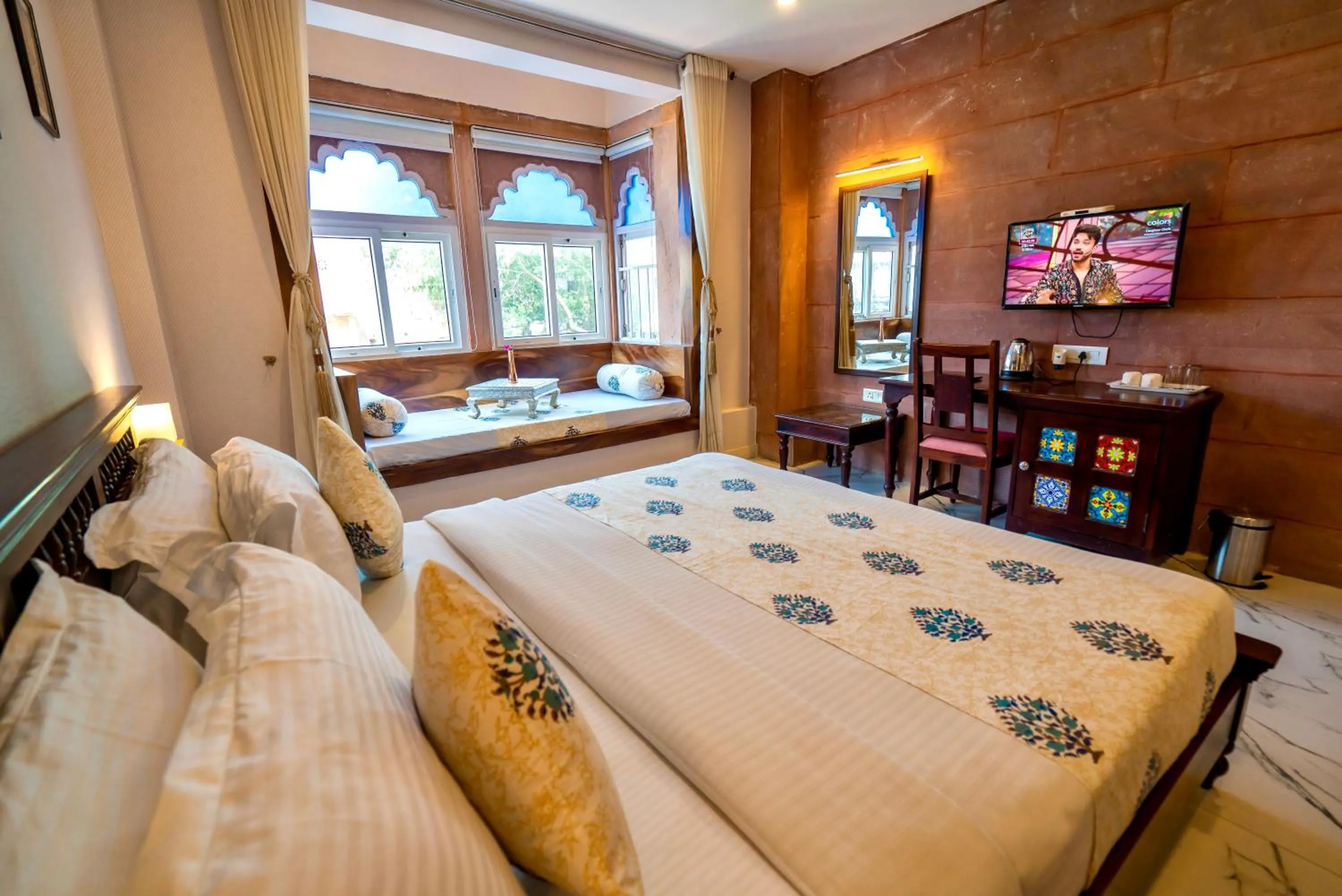 Bed in Kankariya Heritage