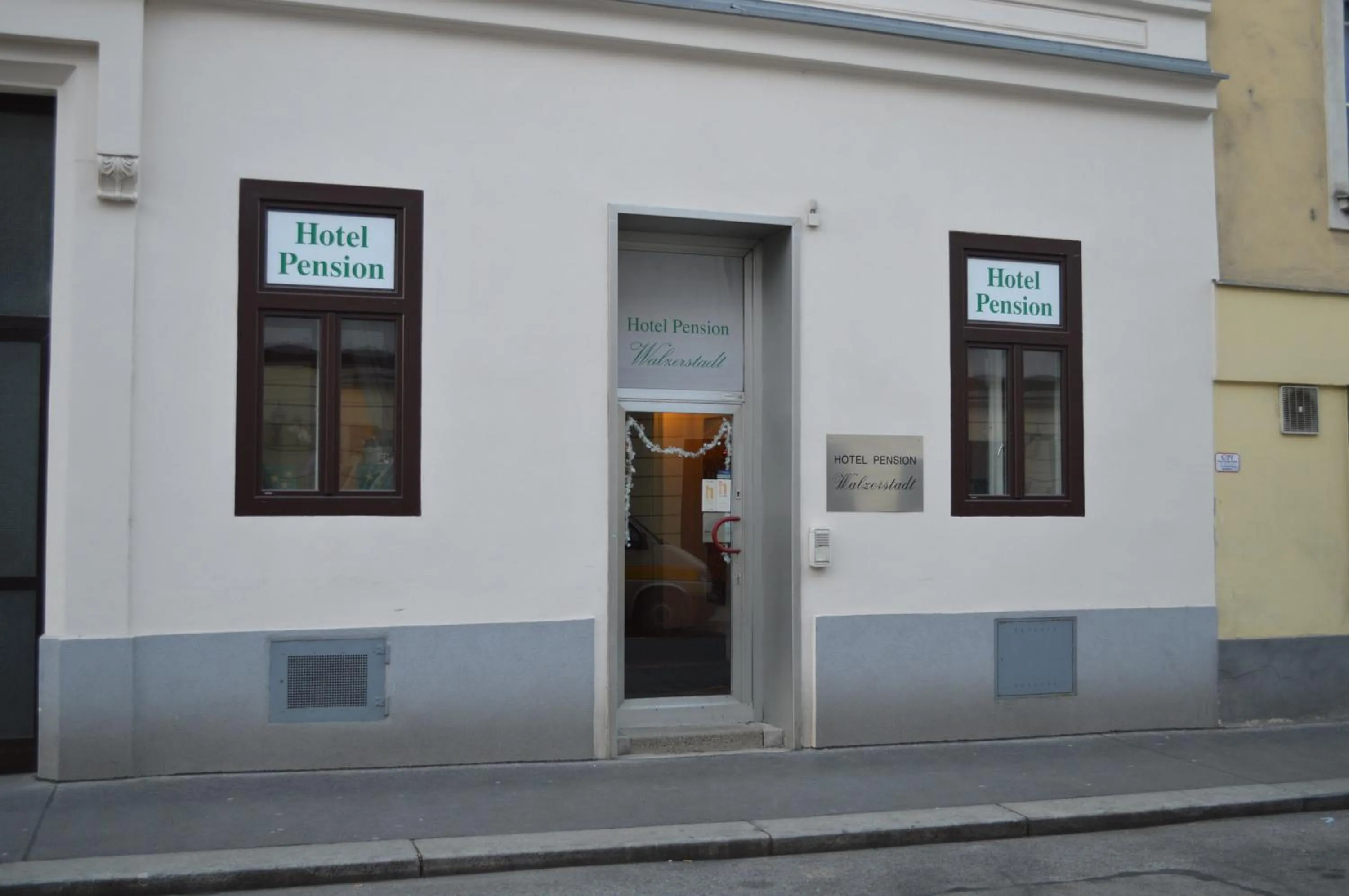 Hotel Pension Walzerstadt