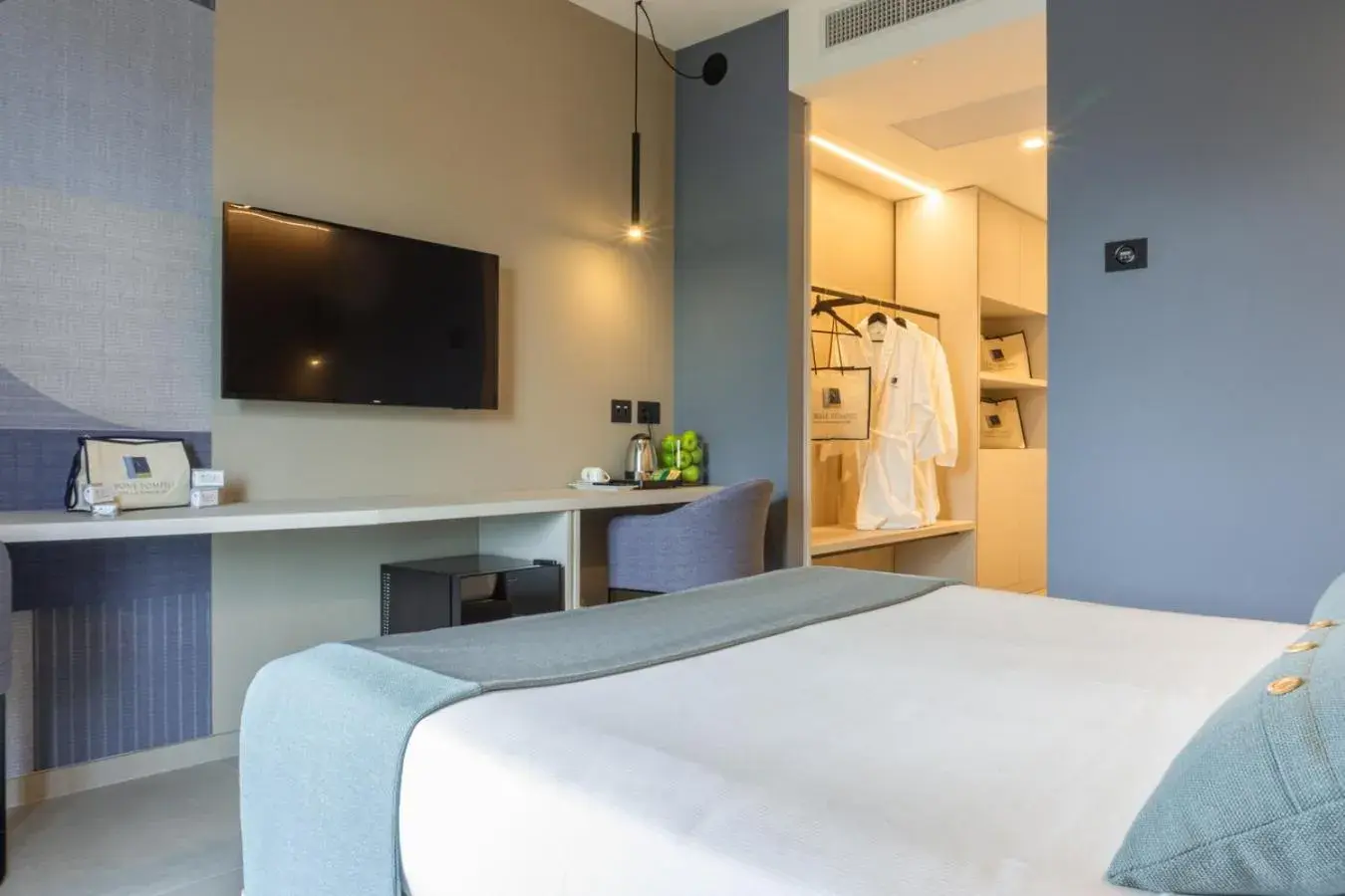 Bedroom, Bed in Hotel Fontana Olente Bedroom, Bed in Hotel Fontana Olente