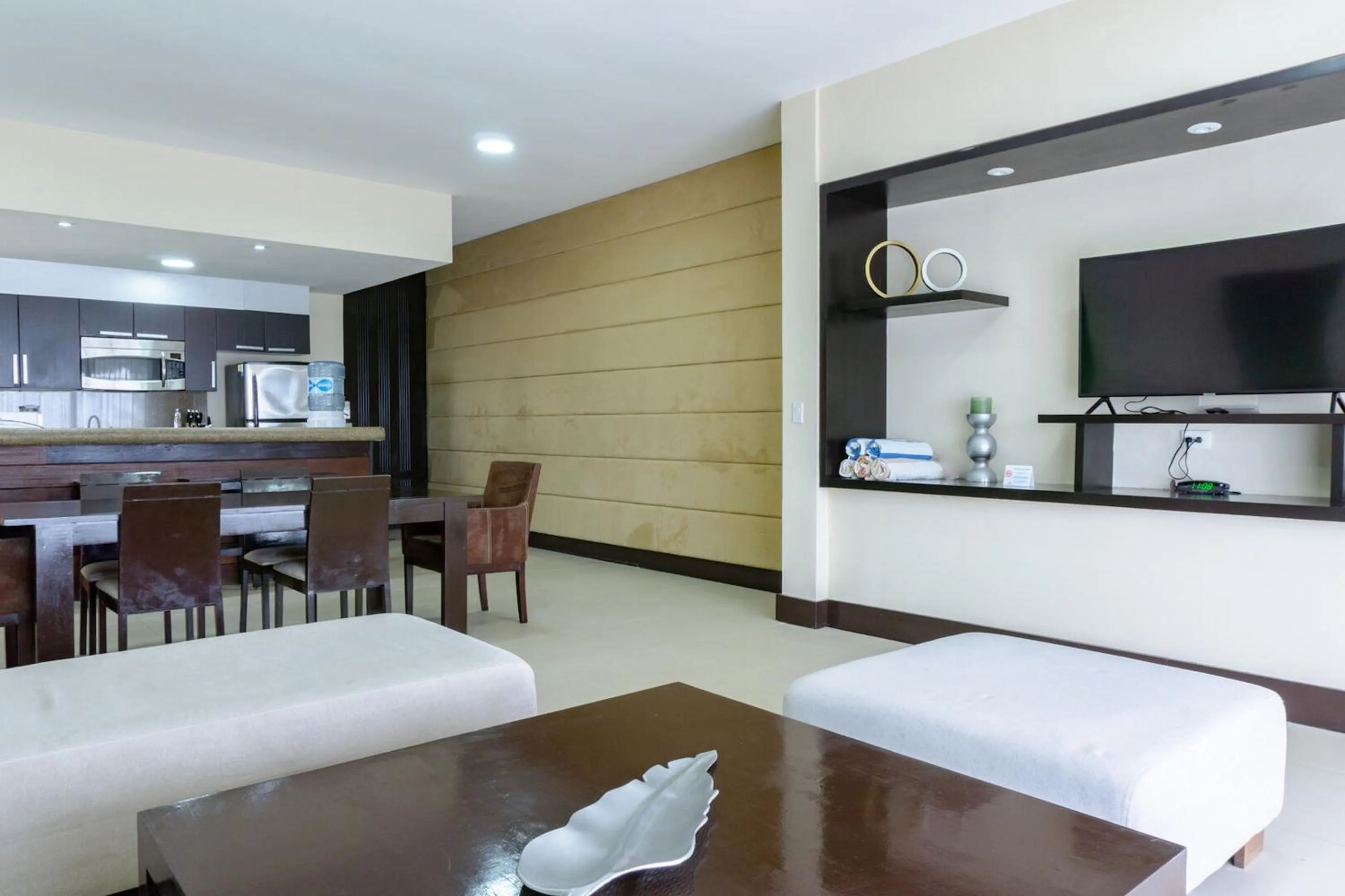 TV and multimedia in Aldea Beachside Condo by BVR