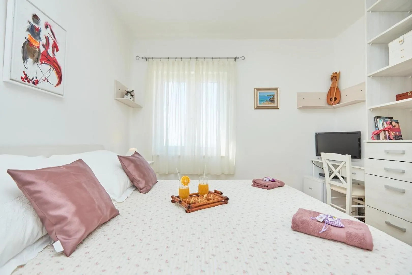 Bed in Villa Kate Dadić