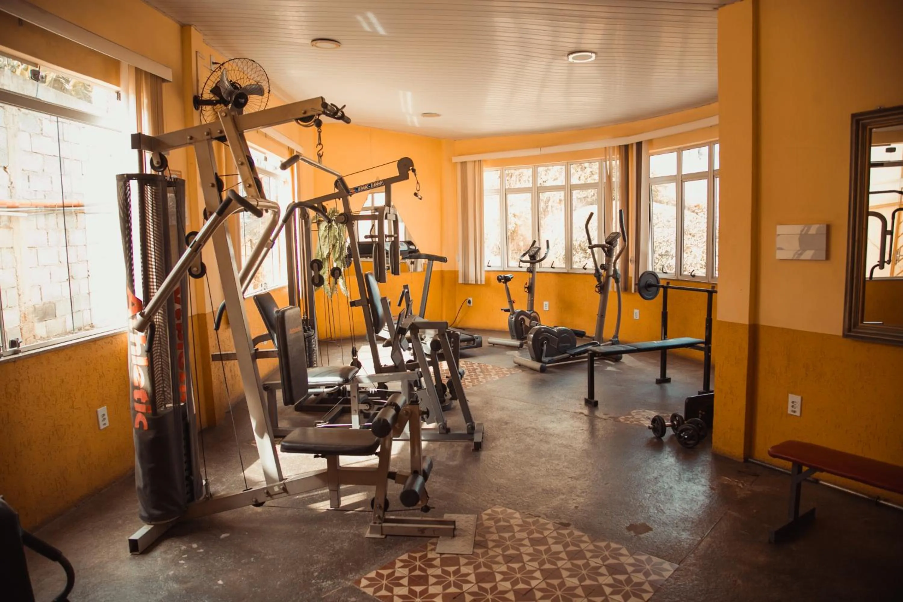 Fitness centre/facilities in Hotel Meri Conselheiro Lafaiete