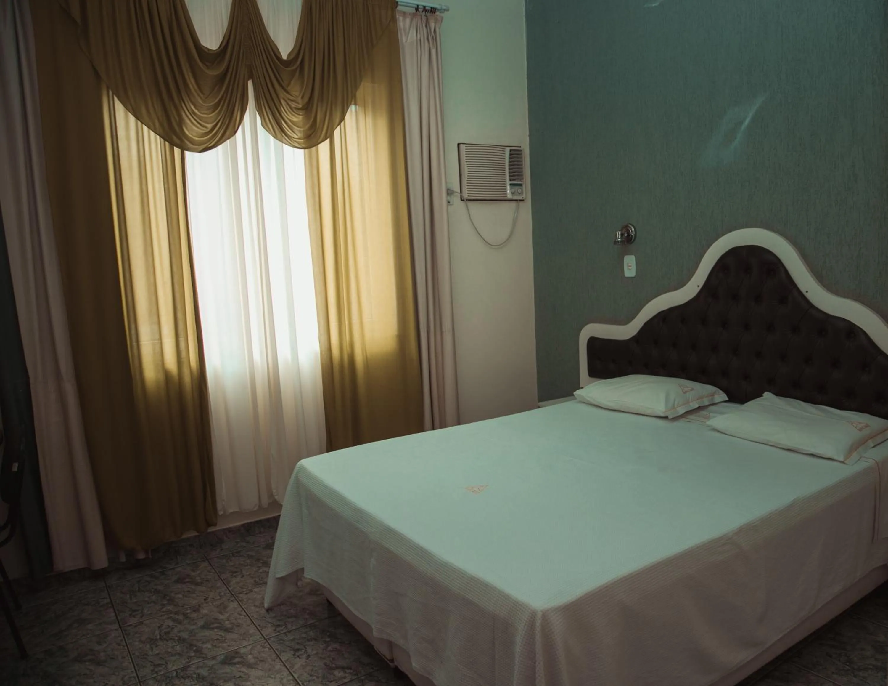 Photo of the whole room, Bed in Hotel Meri Conselheiro Lafaiete