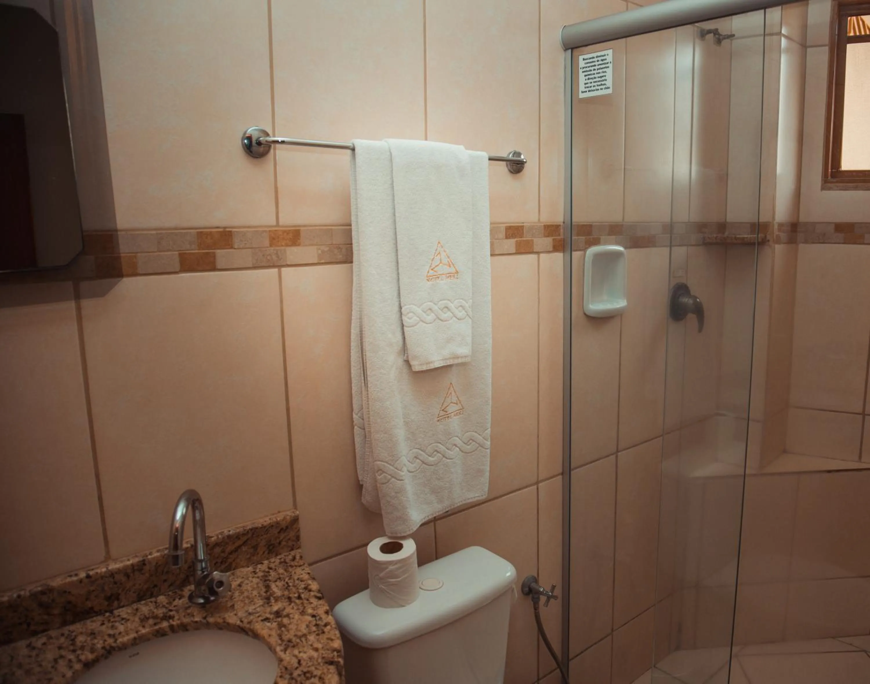 Bathroom in Hotel Meri Conselheiro Lafaiete