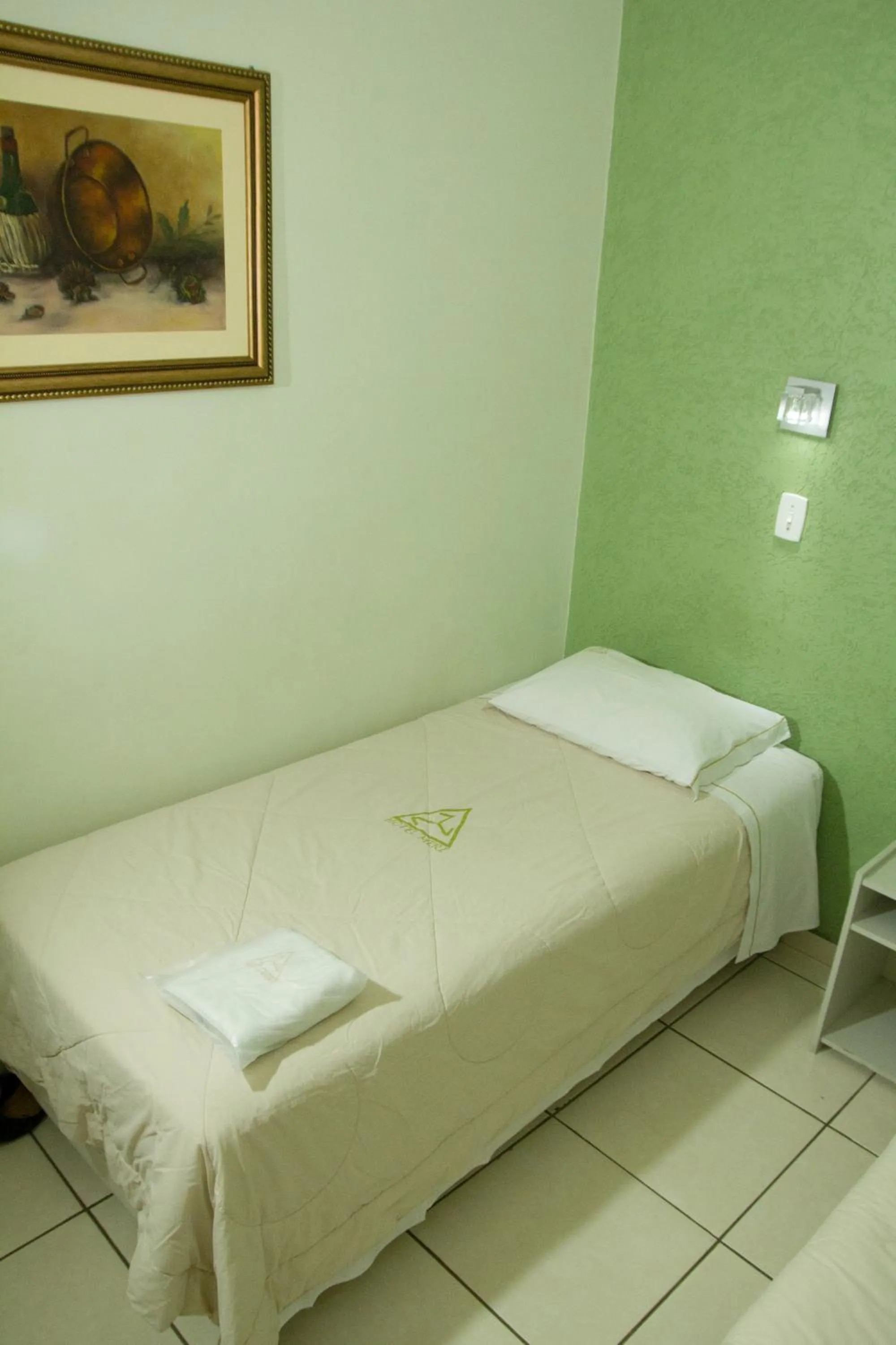 Nearby landmark, Bed in Hotel Meri Conselheiro Lafaiete