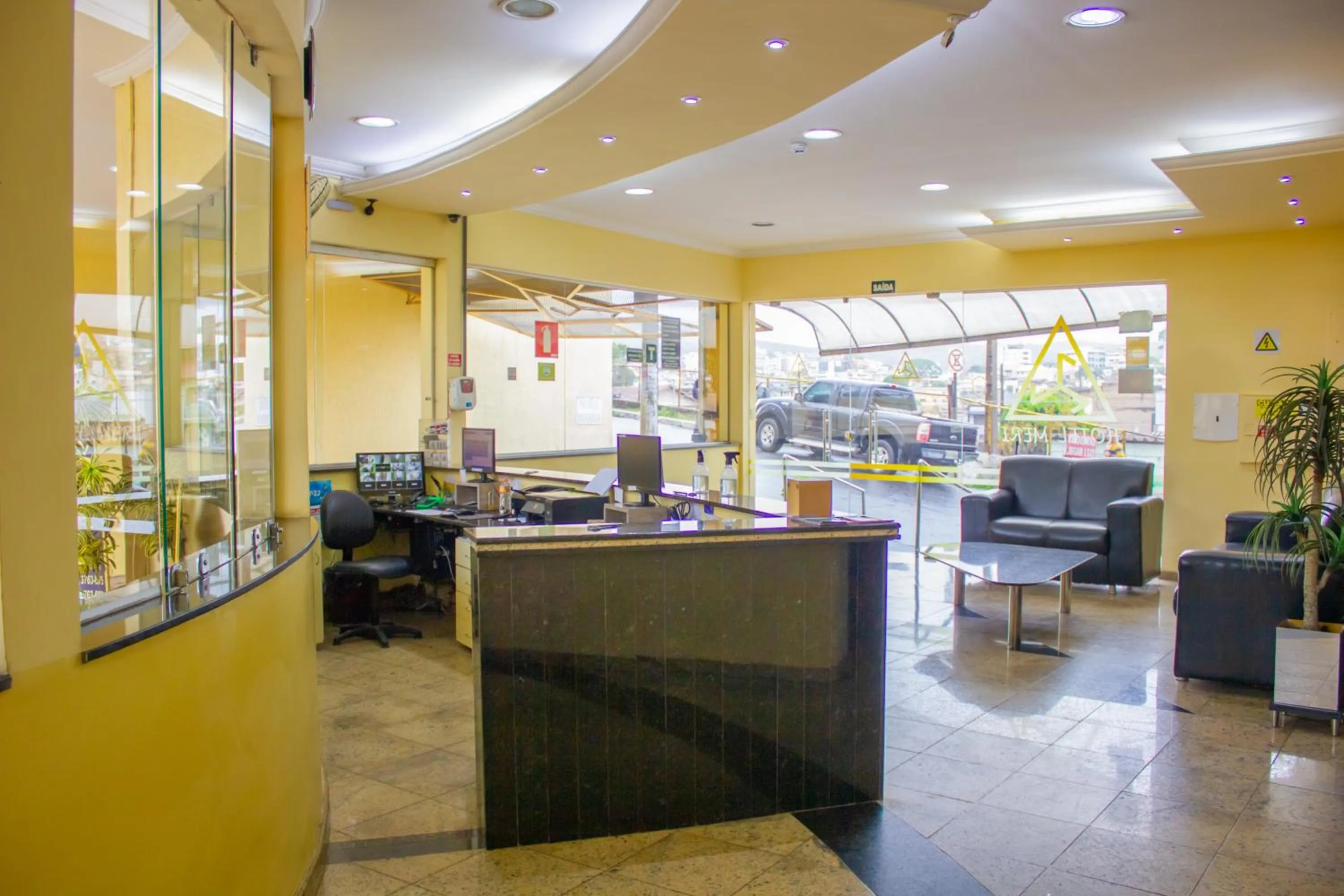 Living room in Hotel Meri Conselheiro Lafaiete