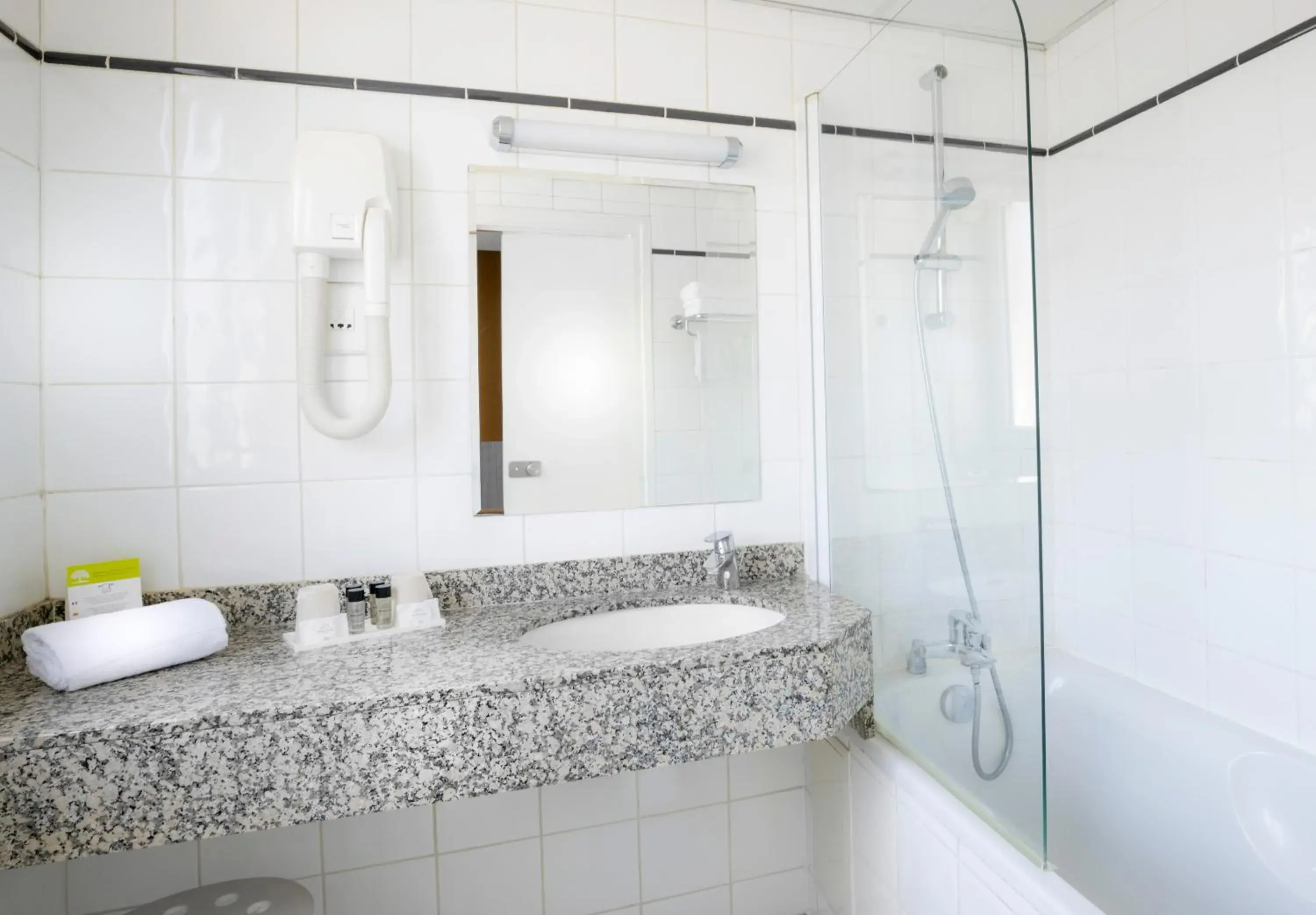 Superior Twin Room in Hôtel Marais de Launay Superior Twin Room in Hôtel Marais de Launay