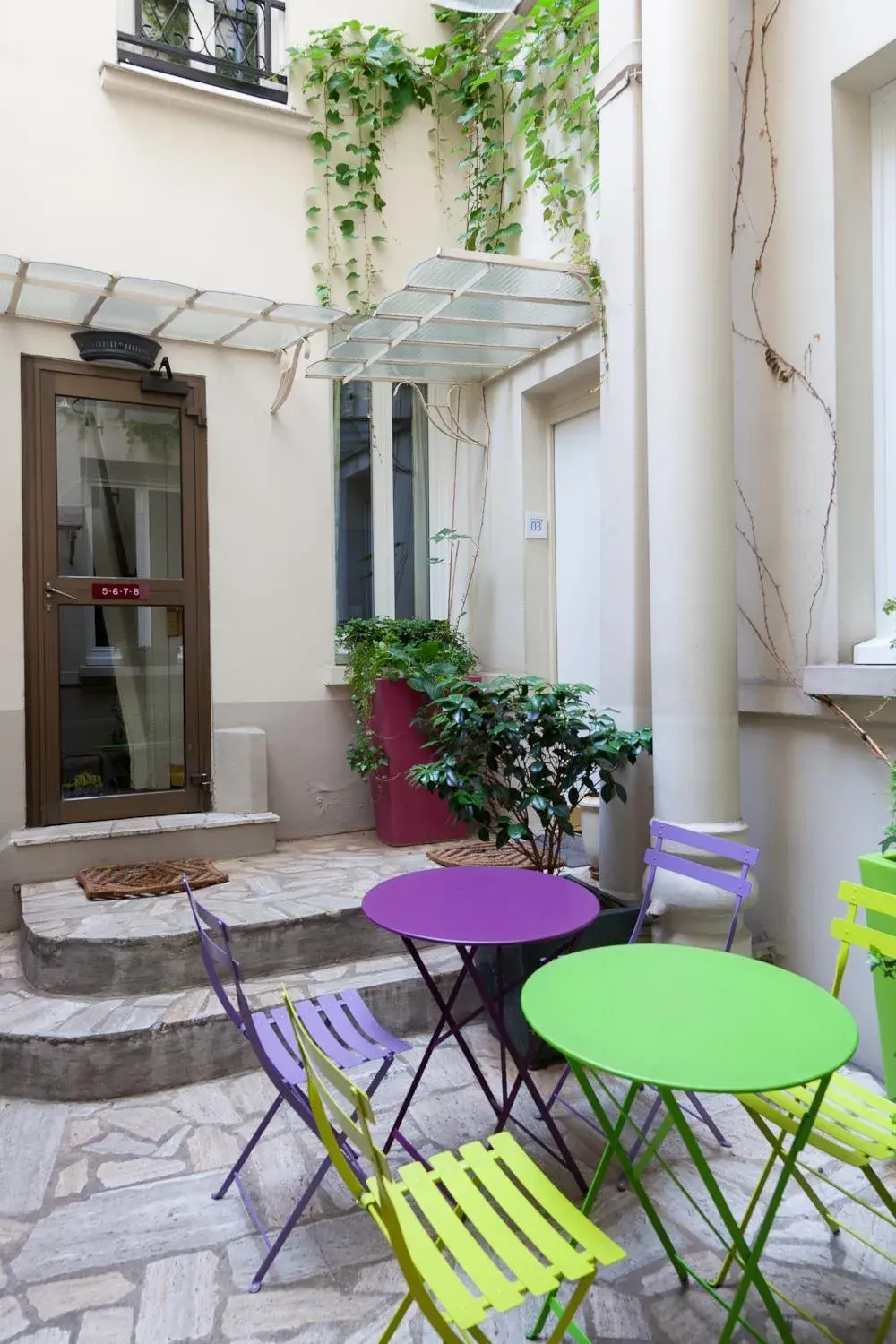 Facade/entrance in Hôtel Marais de Launay Facade/entrance in Hôtel Marais de Launay