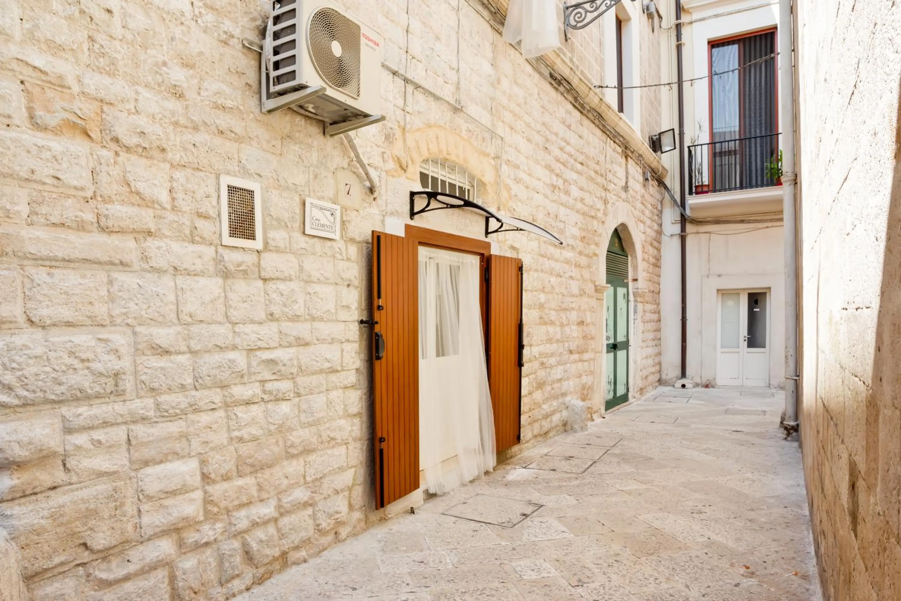 Facade/entrance in San Nicola Casa Clemente Apartment