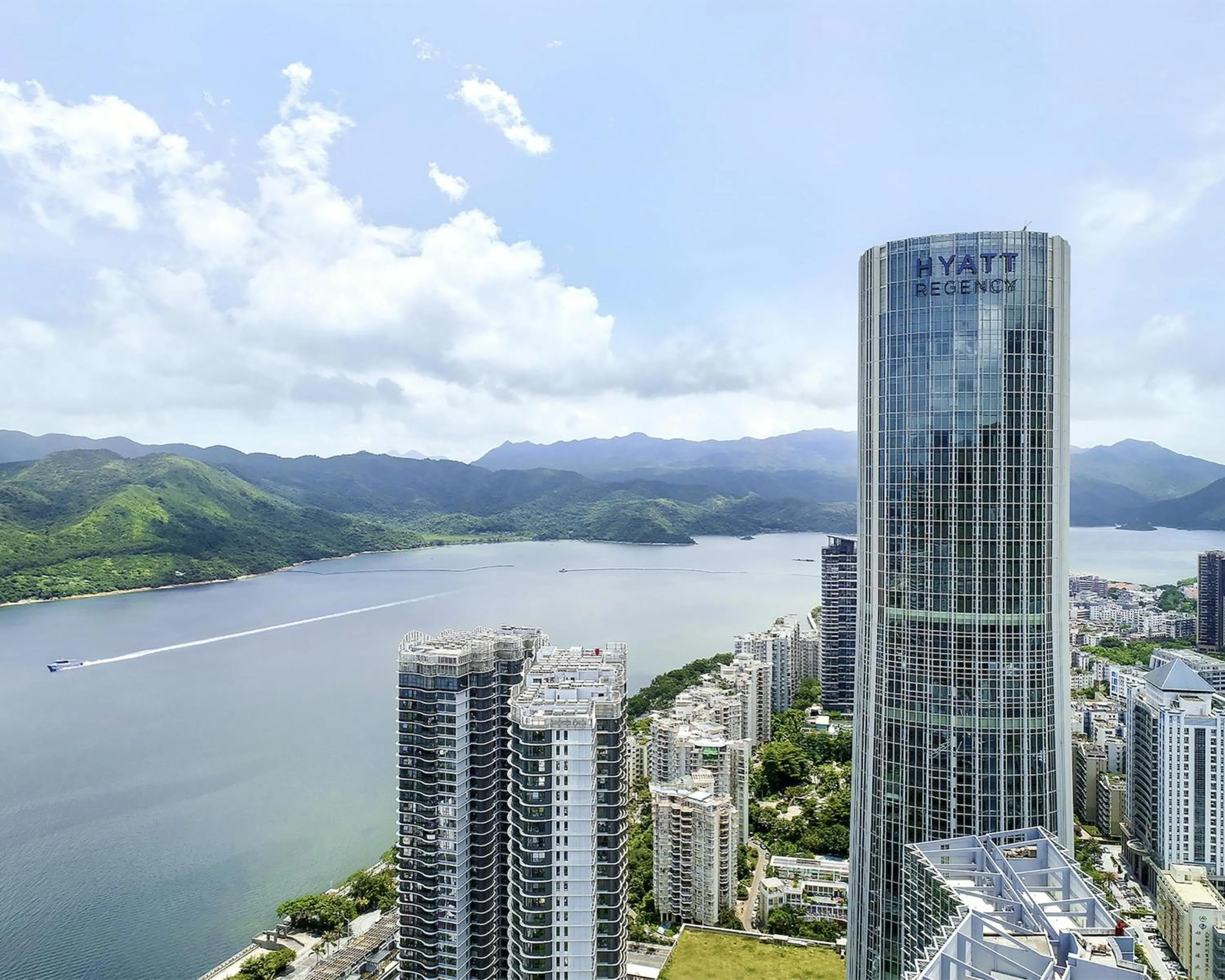 Property building in Hyatt Regency Shenzhen Yantian