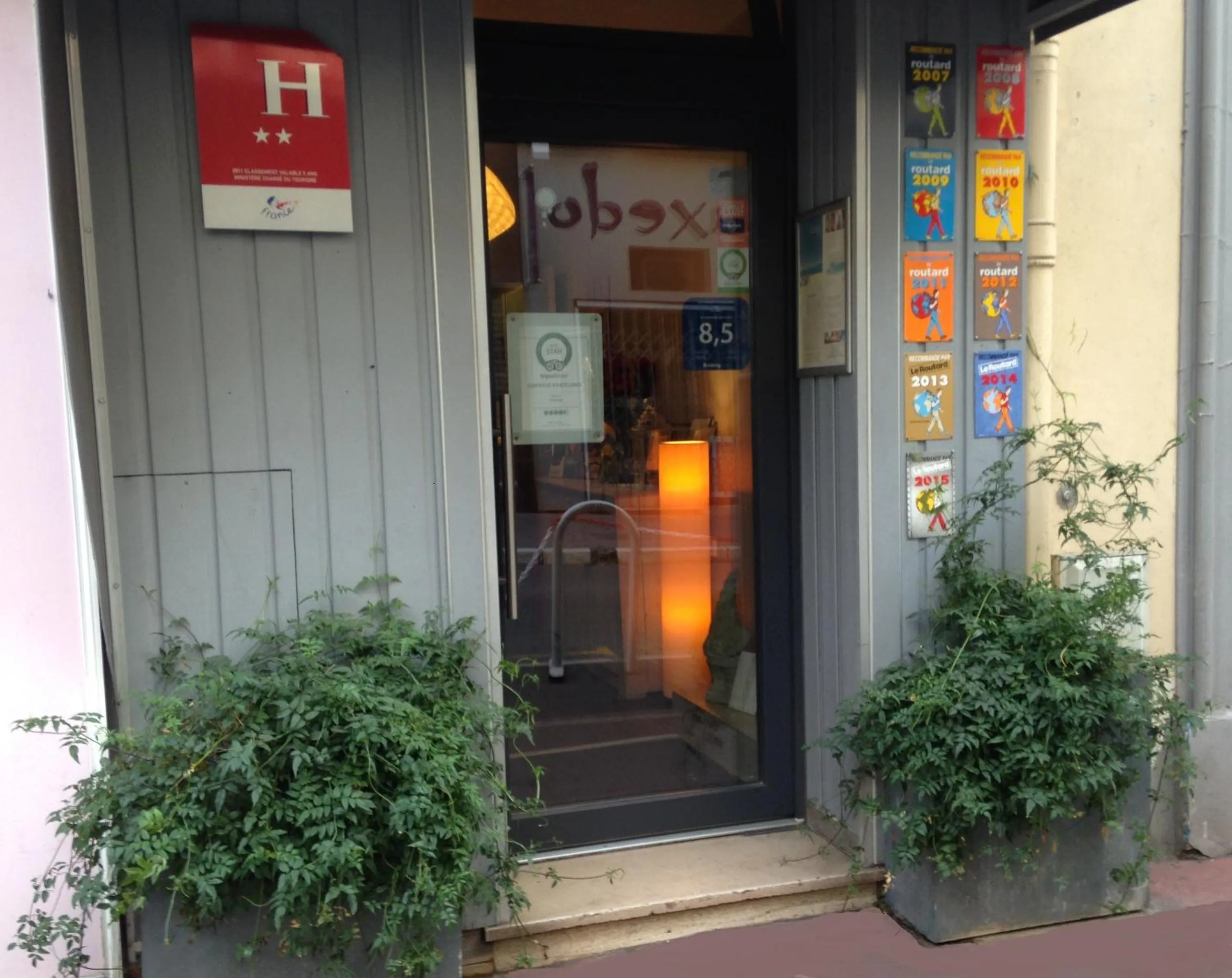 Facade/entrance in Hotel Alnea