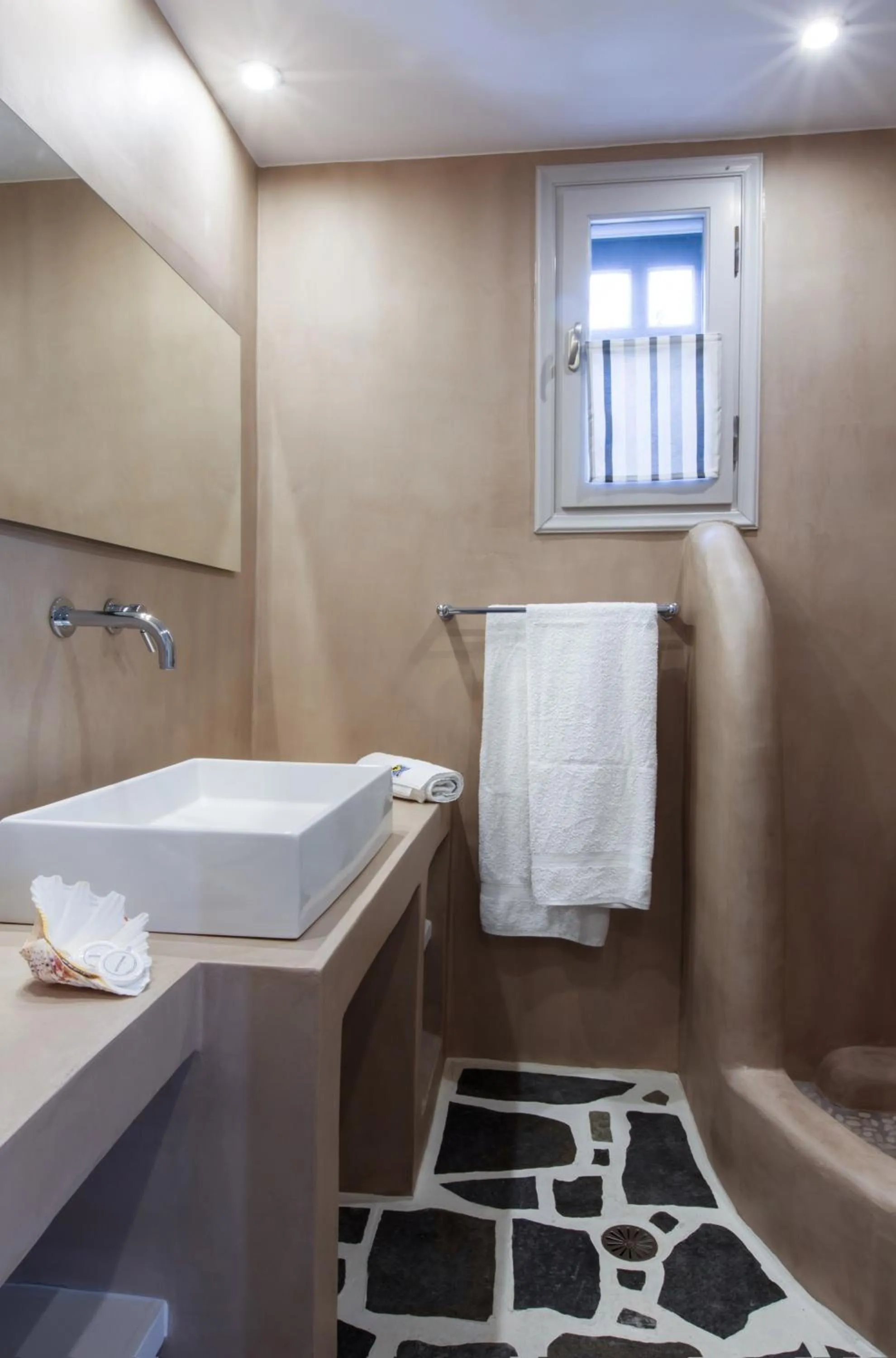 Bathroom in Byzantio Beach Suites & Wellness