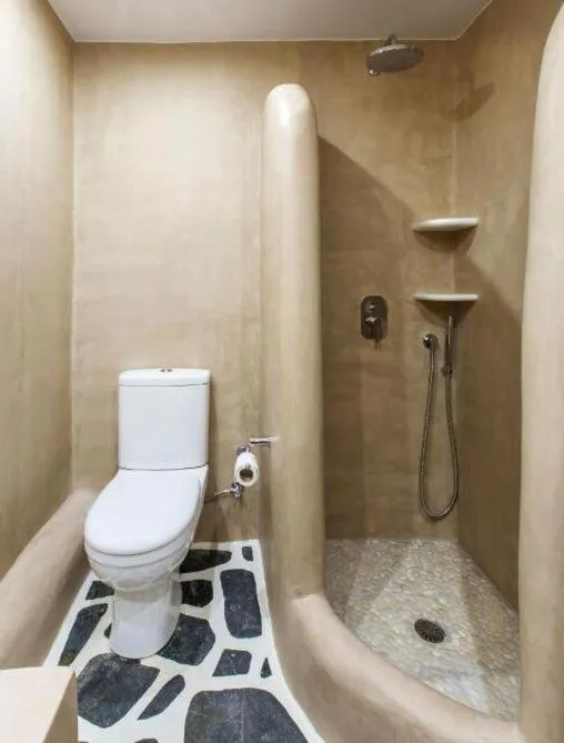 Shower in Byzantio Beach Suites & Wellness