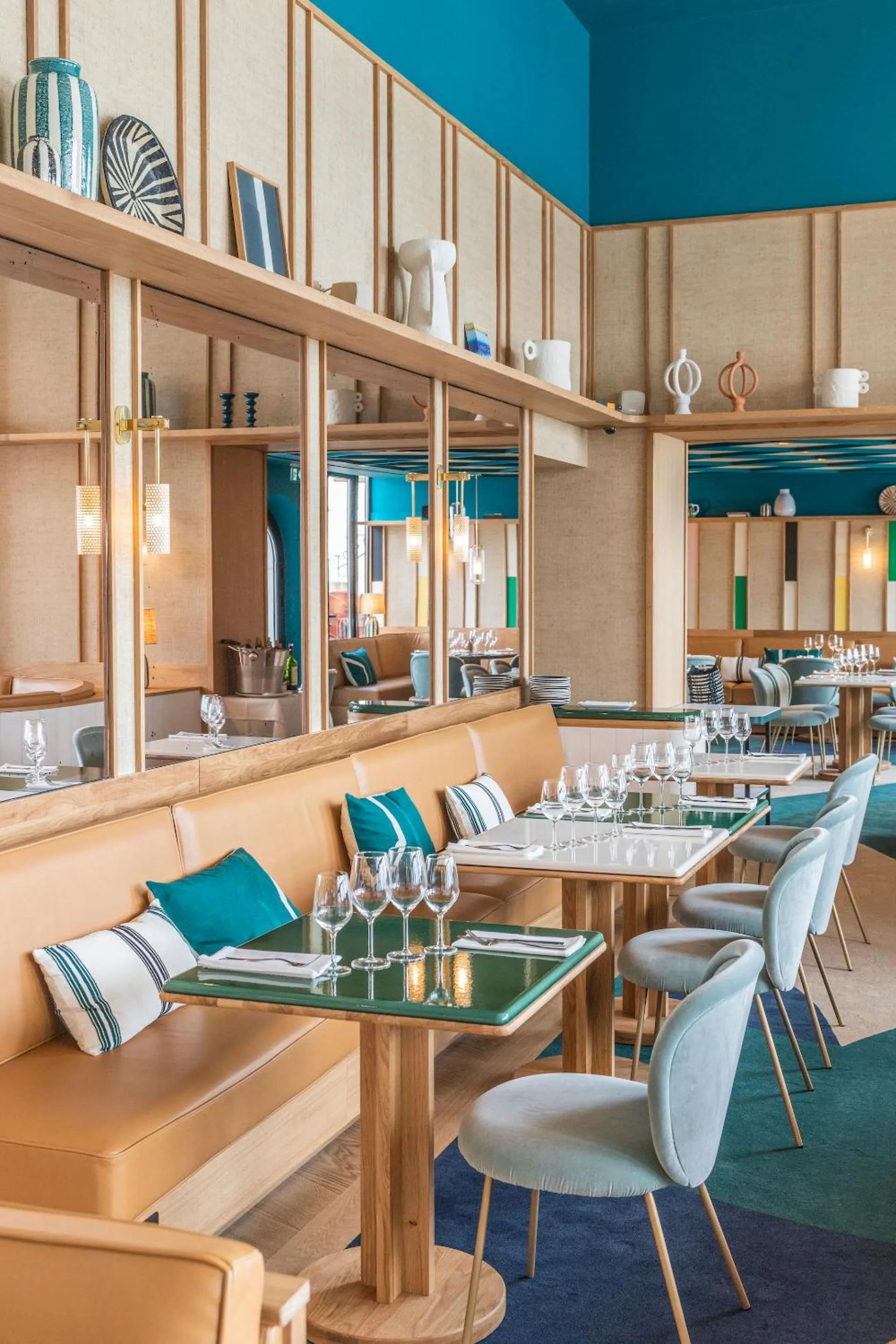 Restaurant/places to eat in Hôtel Le Café de Paris