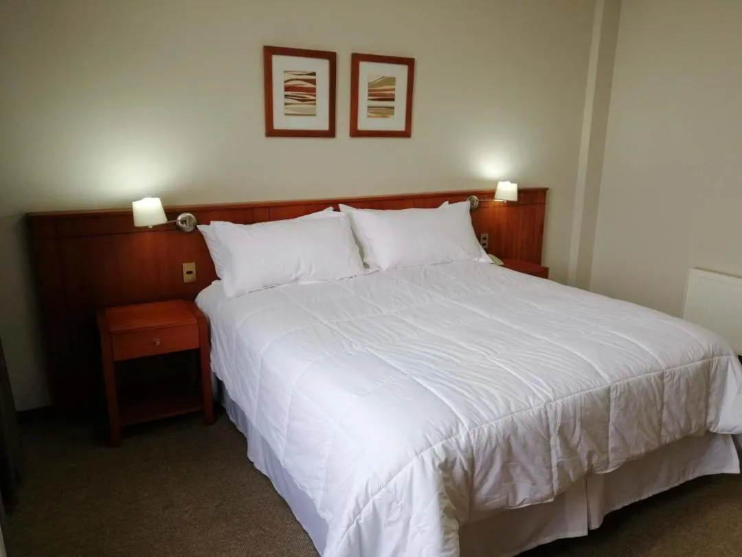 Queen Room in Gran Hotel Isabel Riquelme